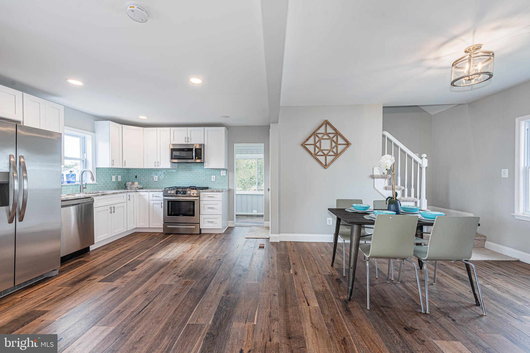 ROSEDALE - Residential