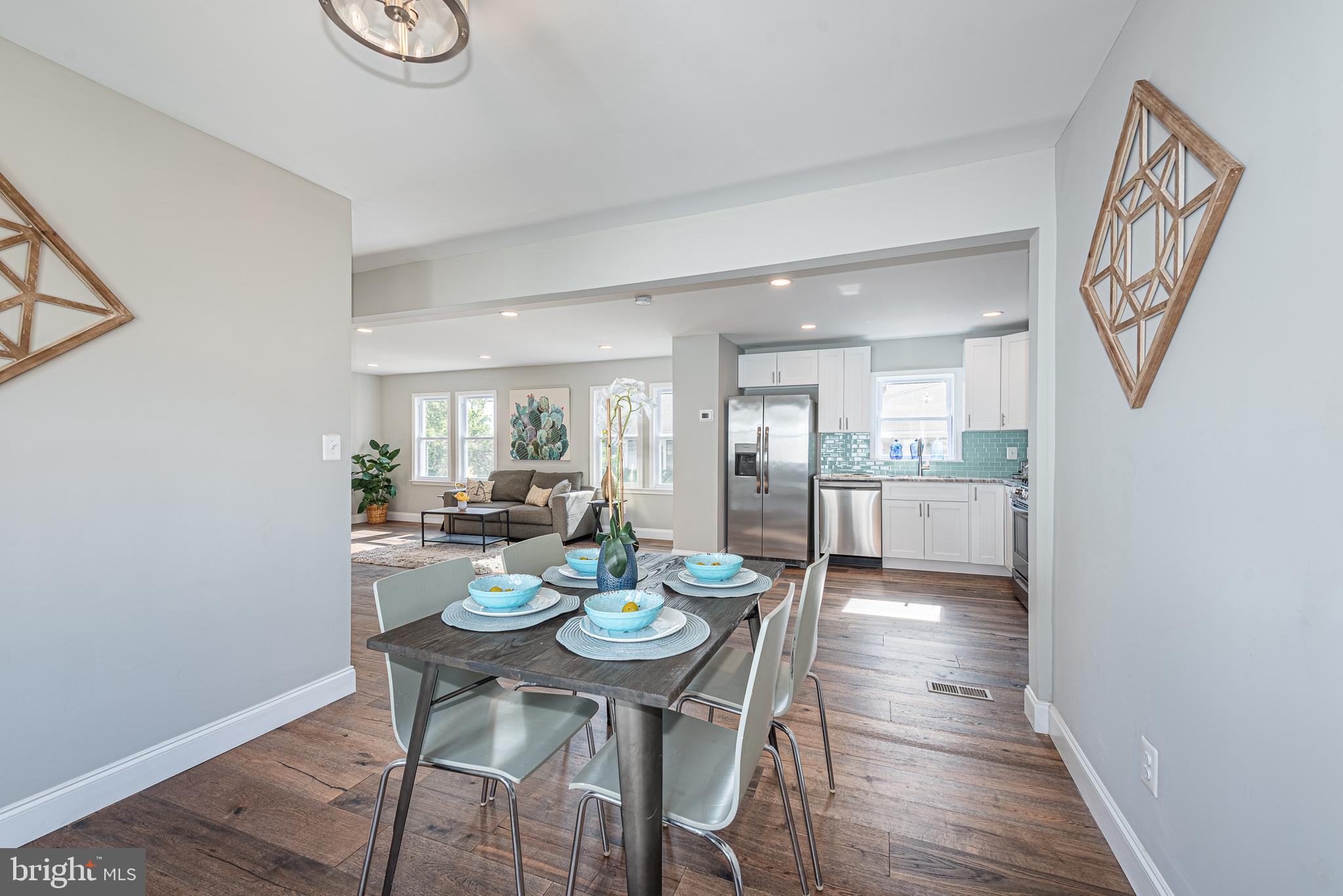 ROSEDALE - Residential