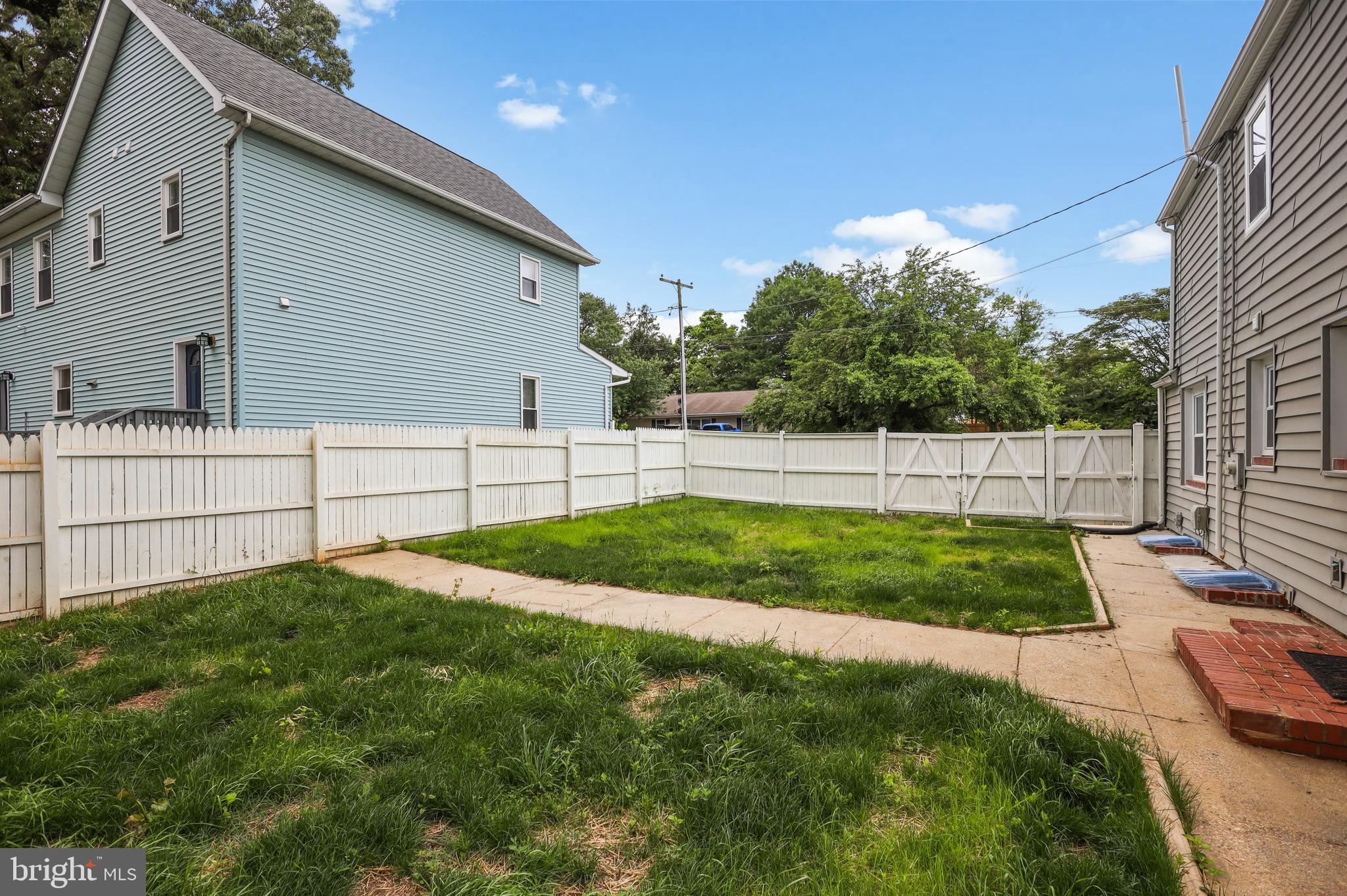 FERNDALE FARMS - Residential