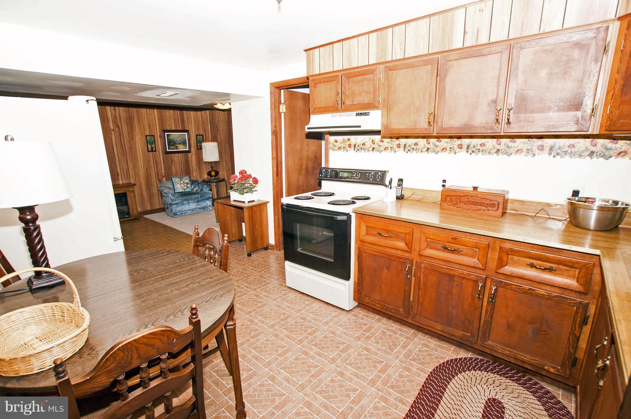 HOADLY/VAN DOREN - Residential