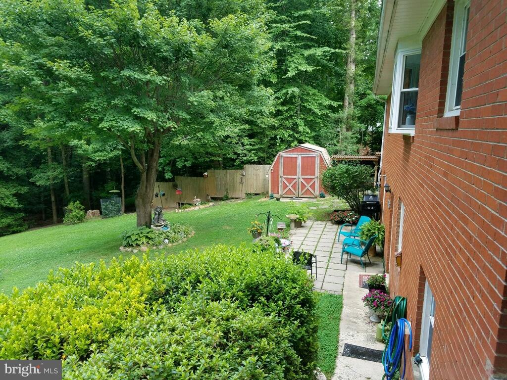 HOADLY/VAN DOREN - Residential