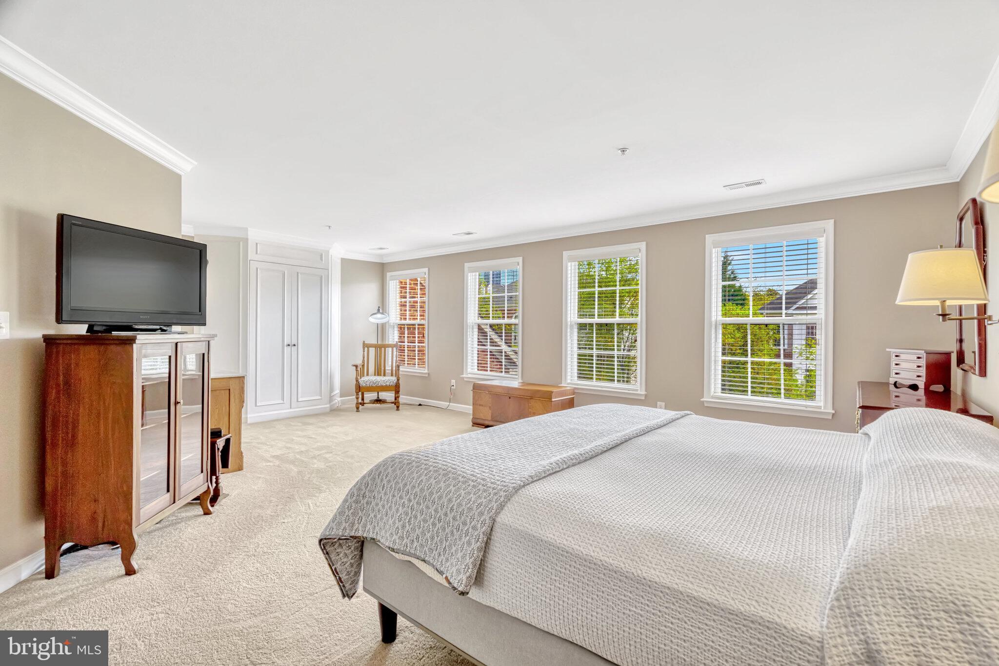 WEST MARKET - Residential