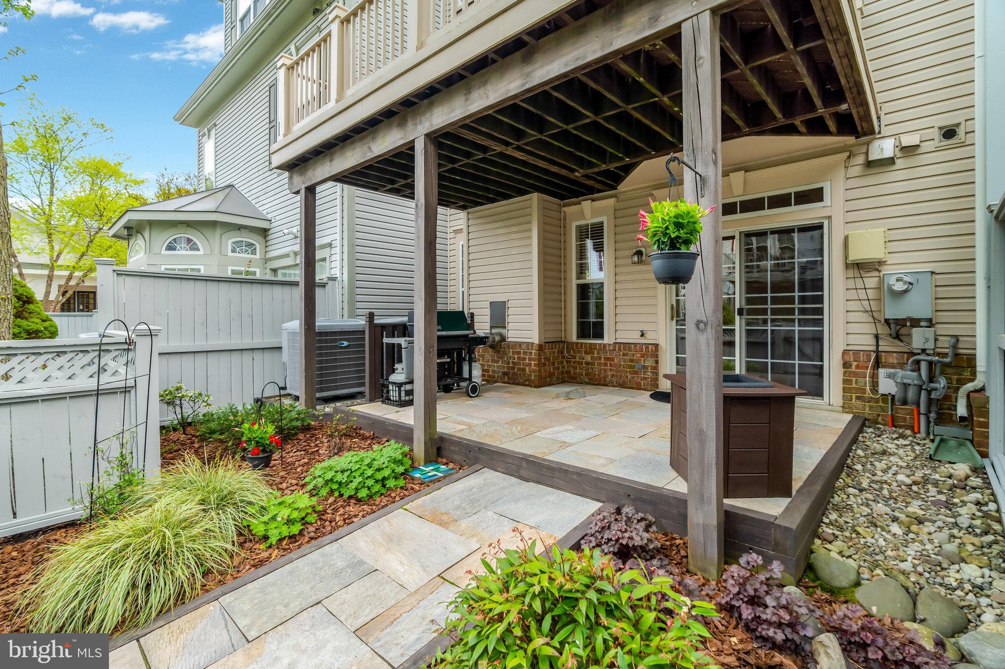 WEST MARKET - Residential