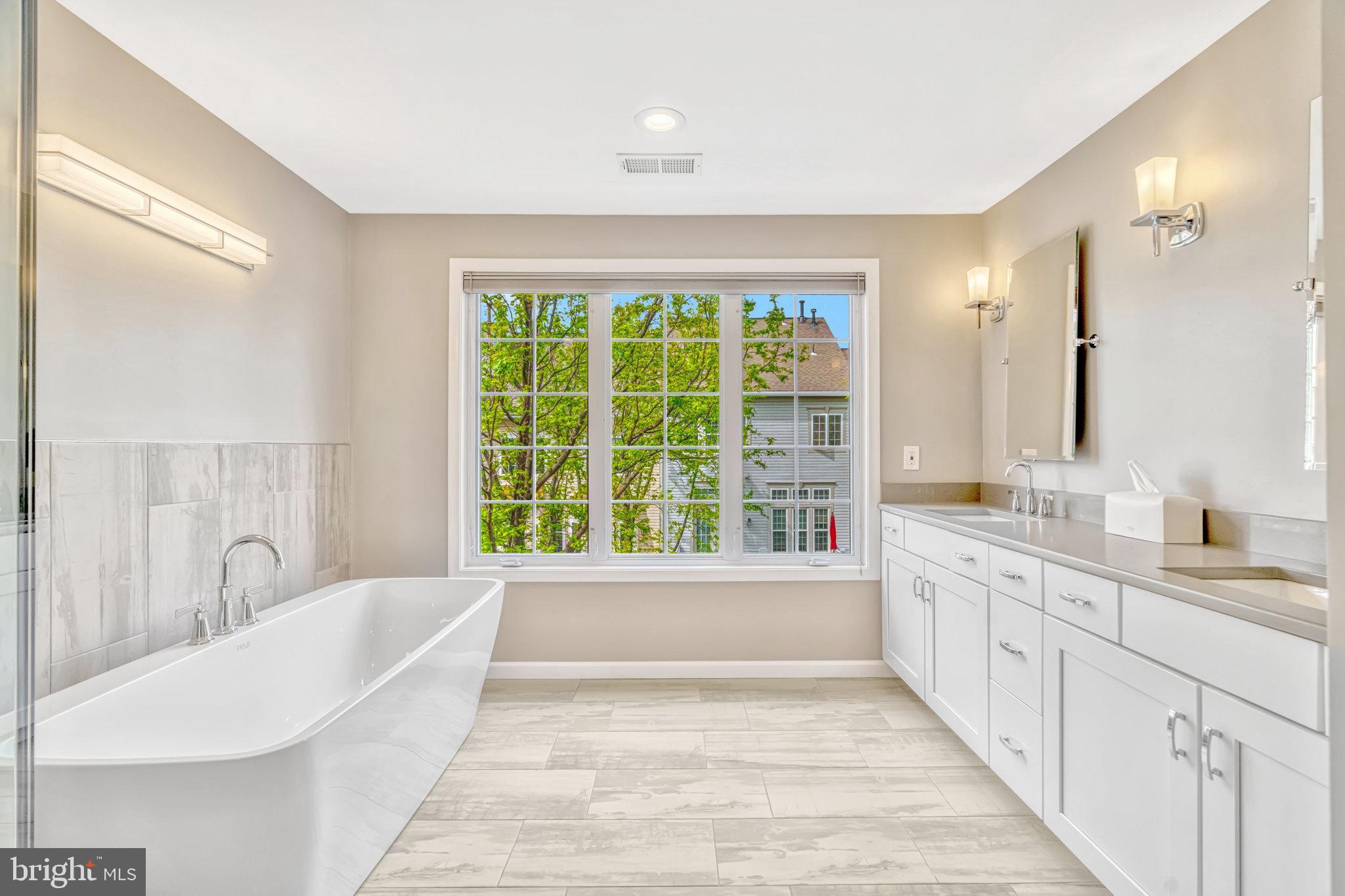 WEST MARKET - Residential