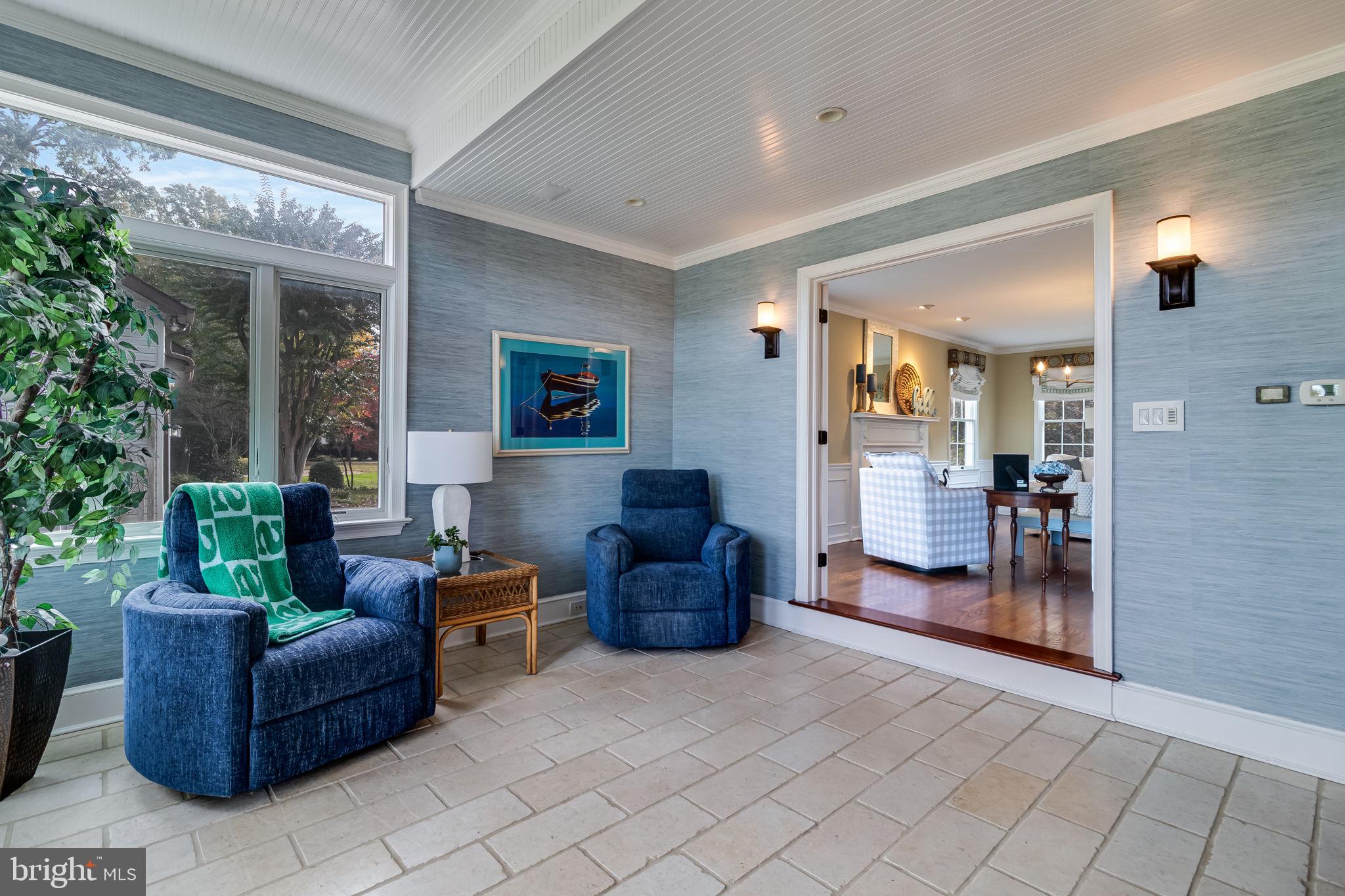 HOLLYWOOD - Residential