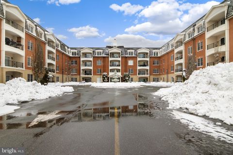 424 REGENCY PLACE WOODBRIDGE NJ 07095