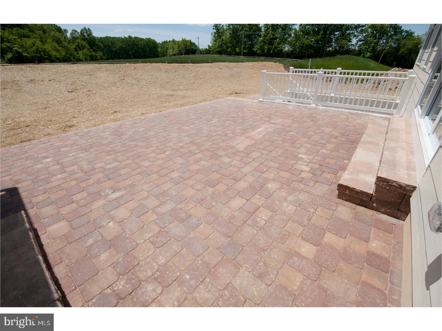 BRIGHT GLADE FARMS - Residential