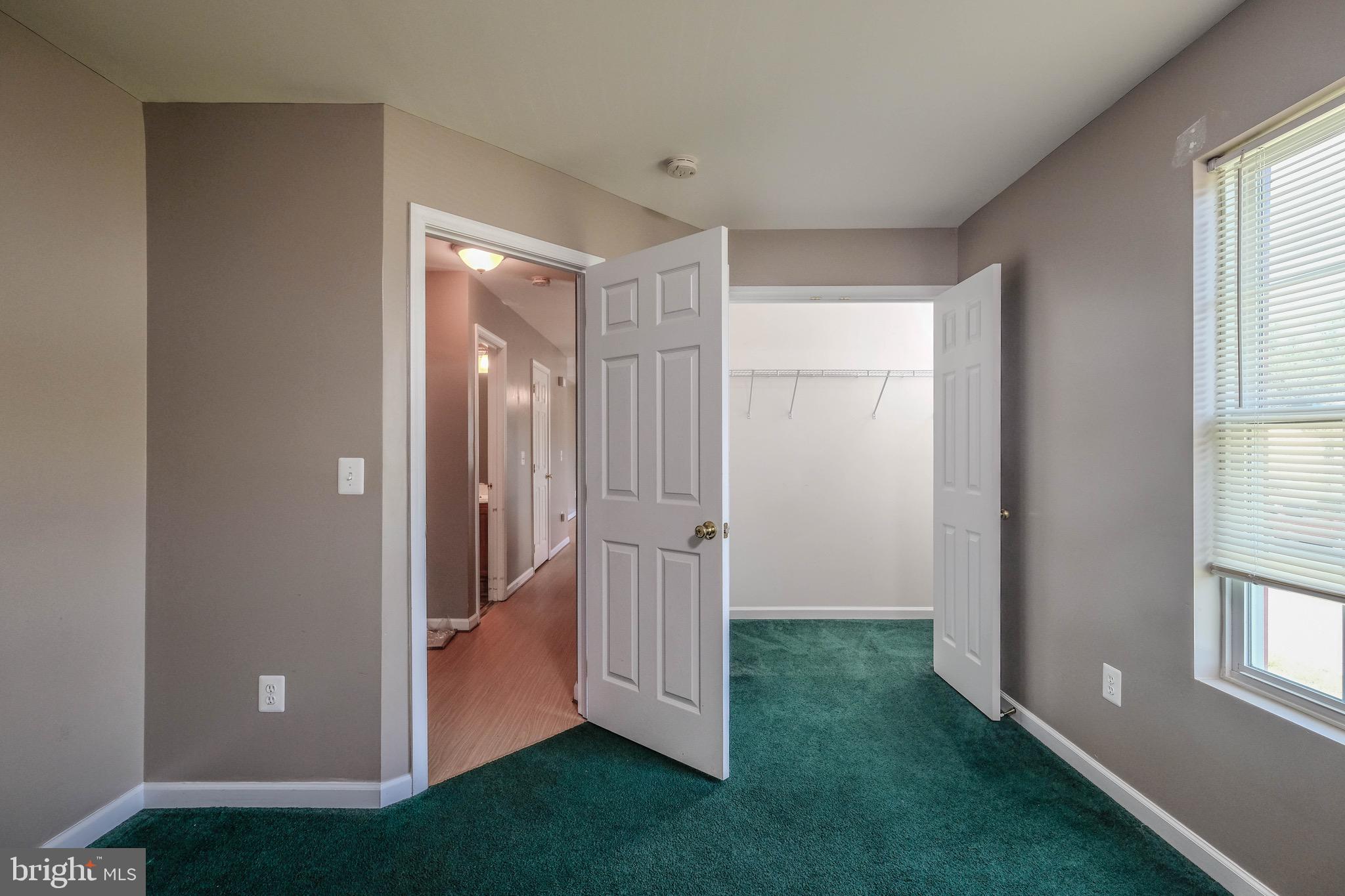 INWOOD MEADOWS - Residential