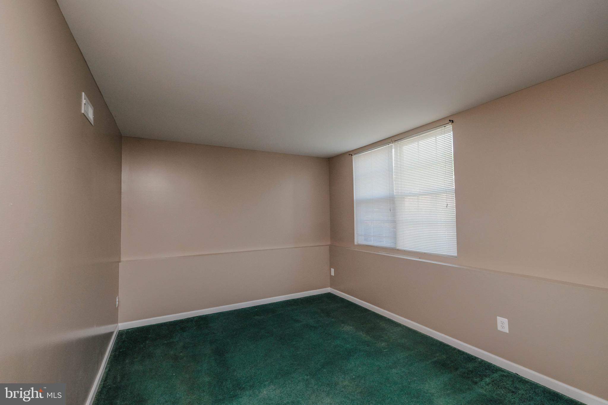 INWOOD MEADOWS - Residential