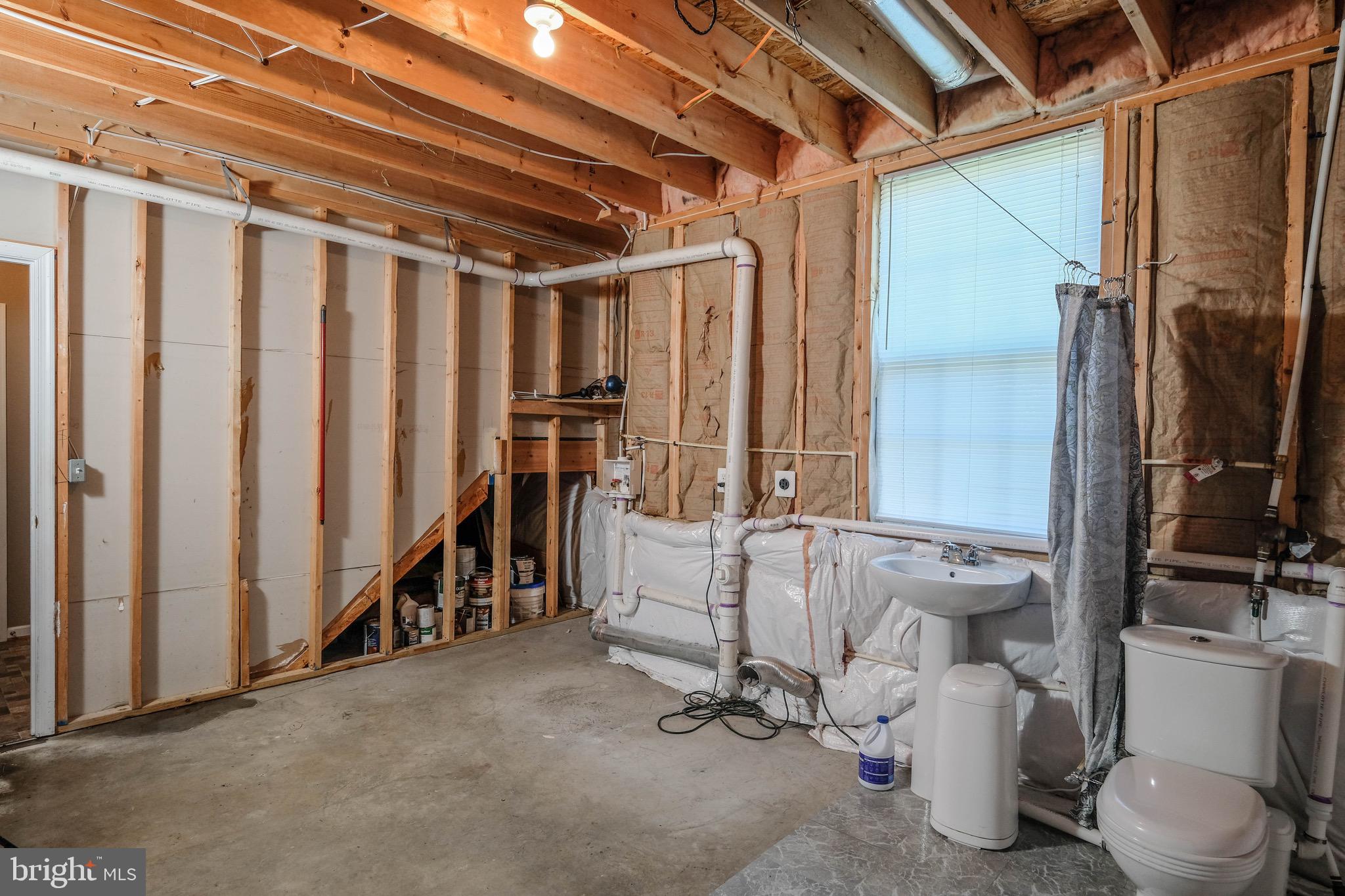 INWOOD MEADOWS - Residential