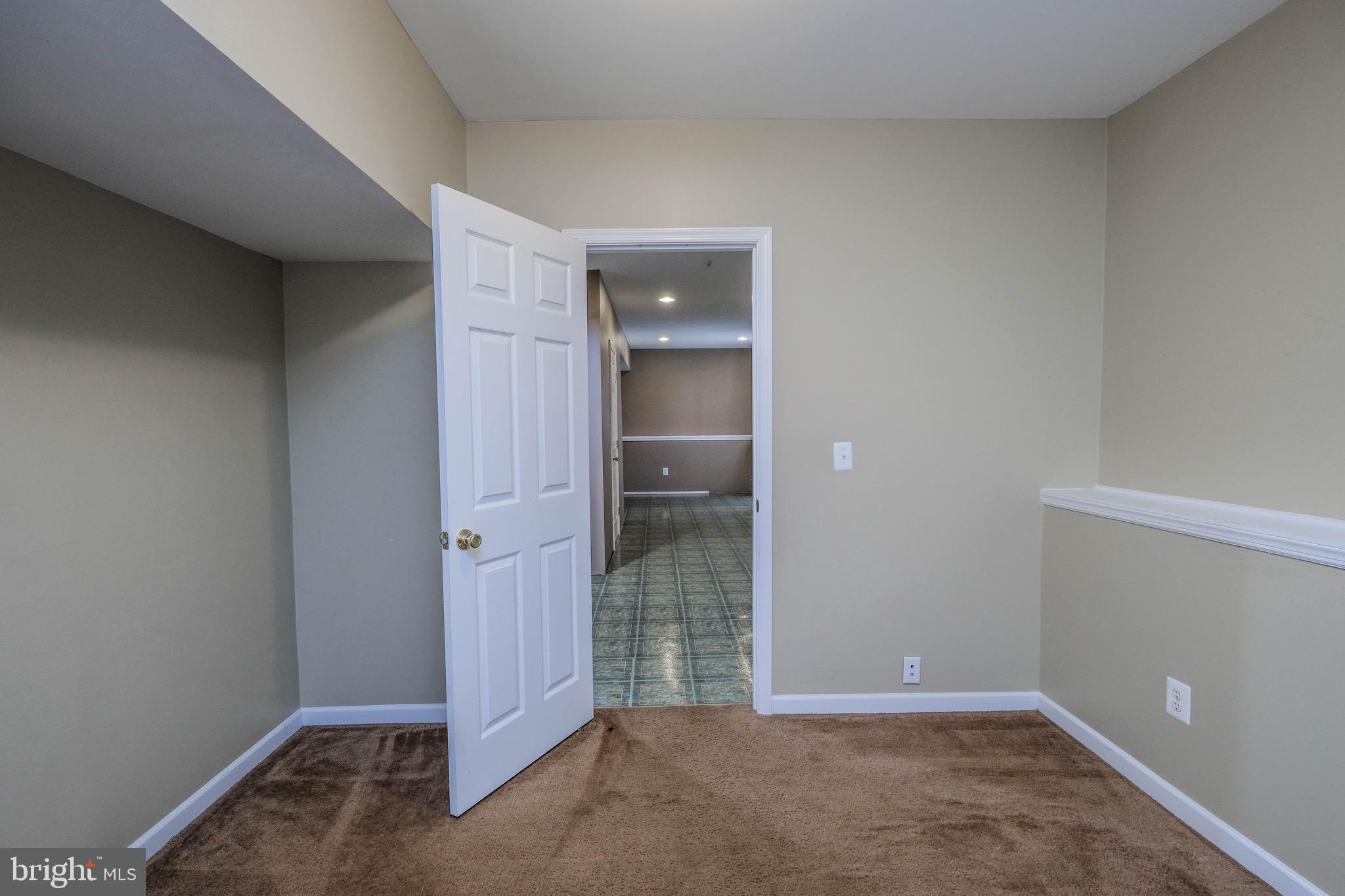 INWOOD MEADOWS - Residential