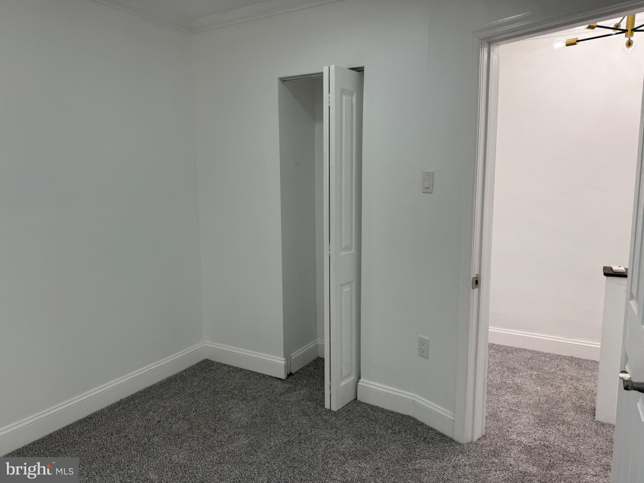 WEST OAK LANE - Residential