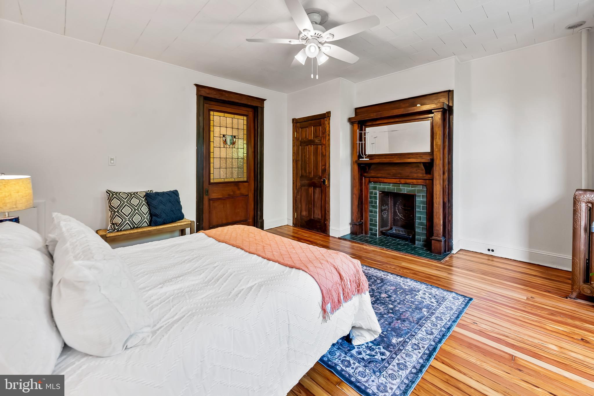 CHARLES VILLAGE - Residential