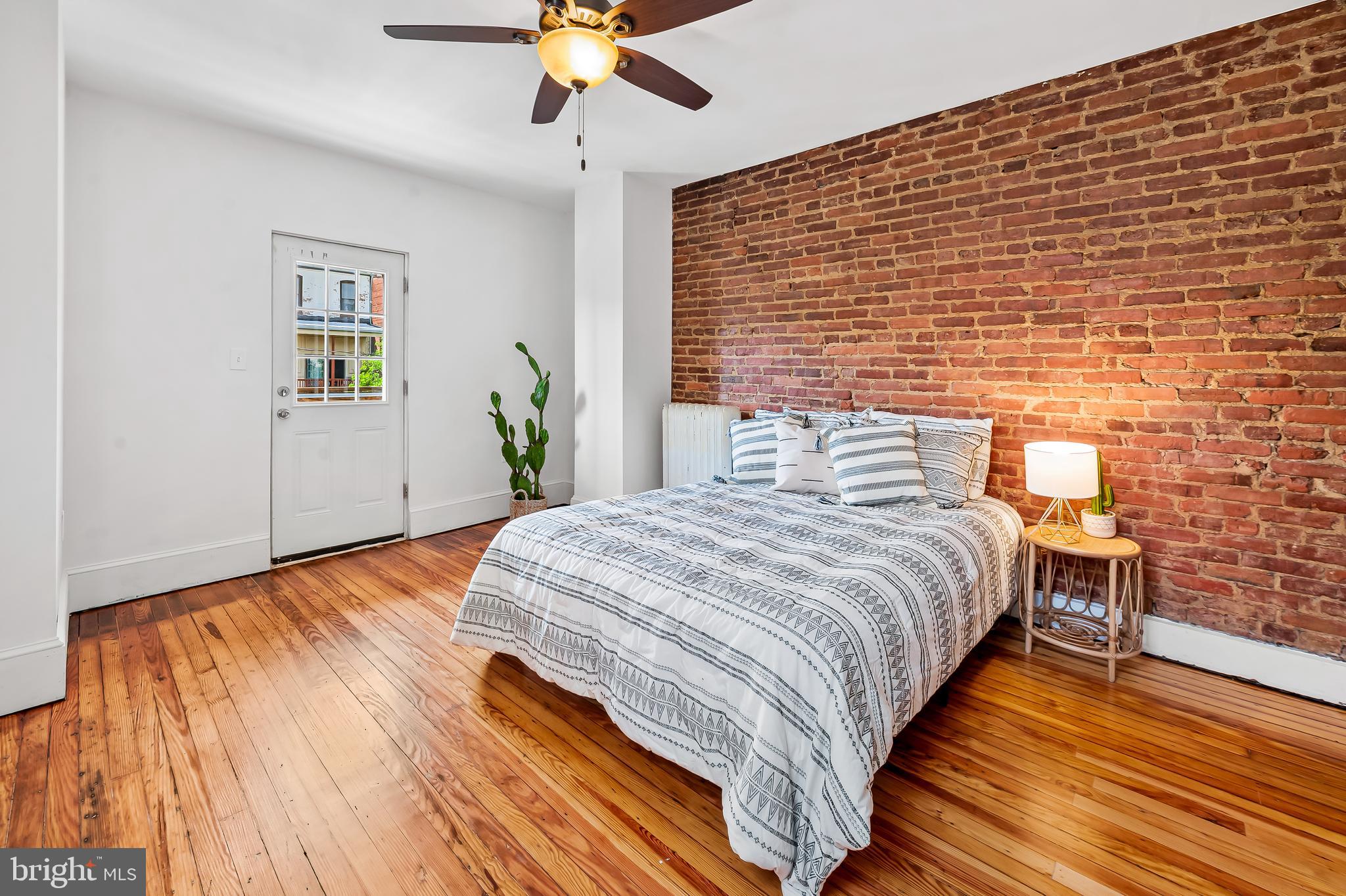 CHARLES VILLAGE - Residential