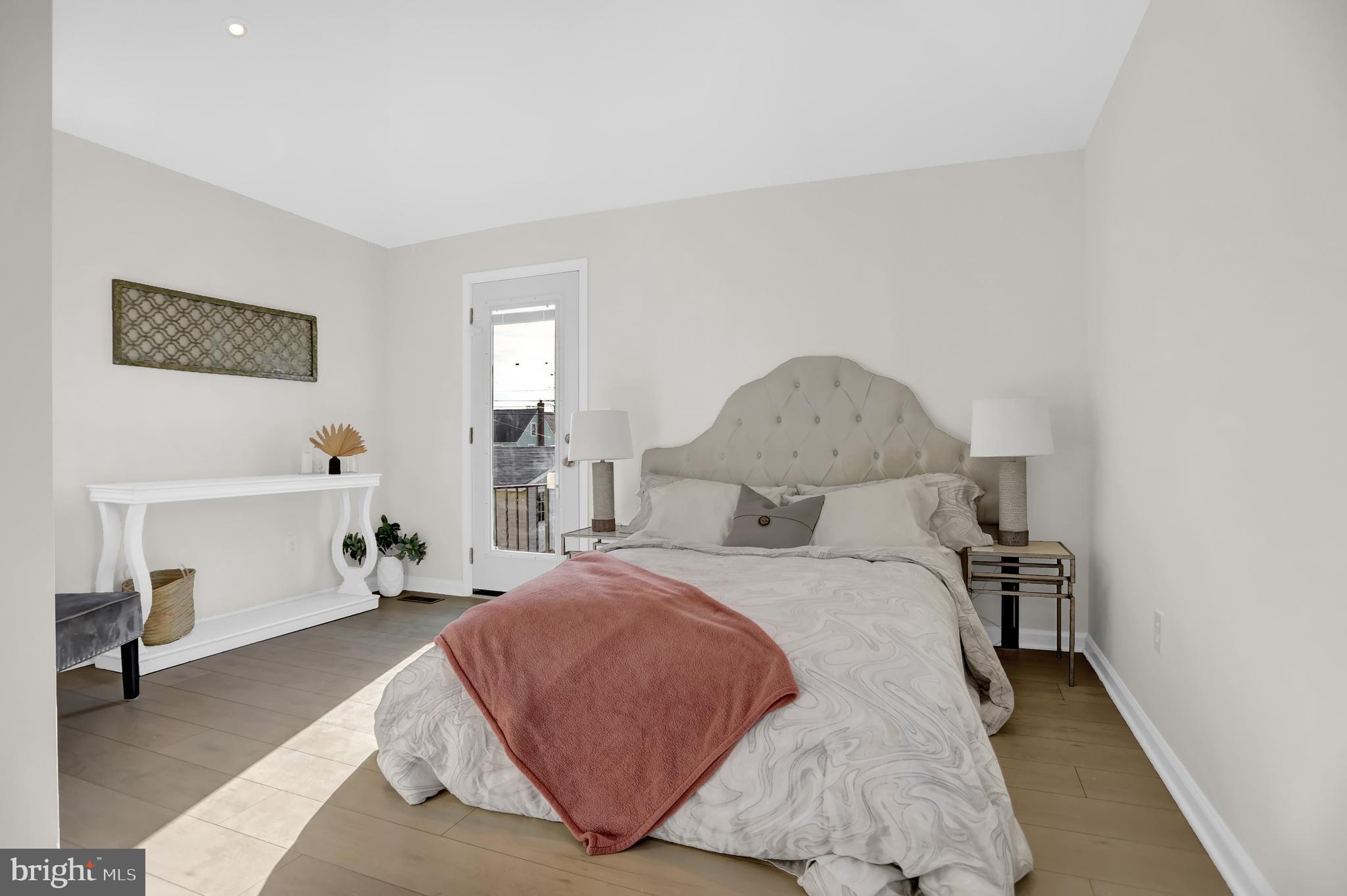 PARKVILLE - Residential