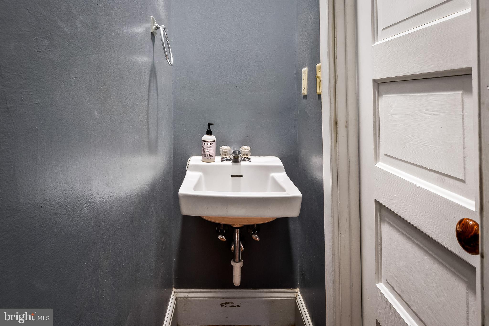 HAMPDEN HISTORIC DISTRICT - Residential