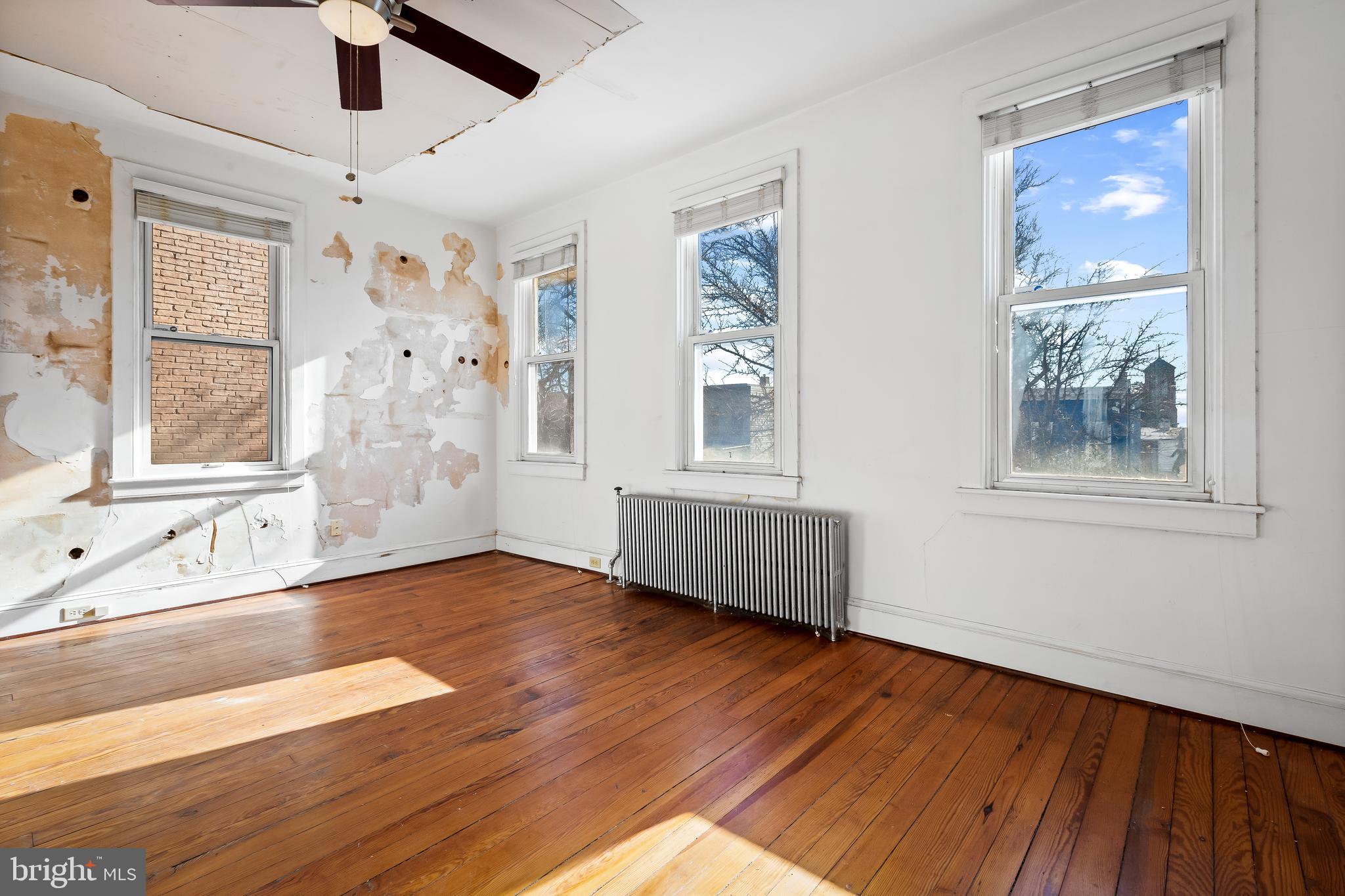 HAMPDEN HISTORIC DISTRICT - Residential