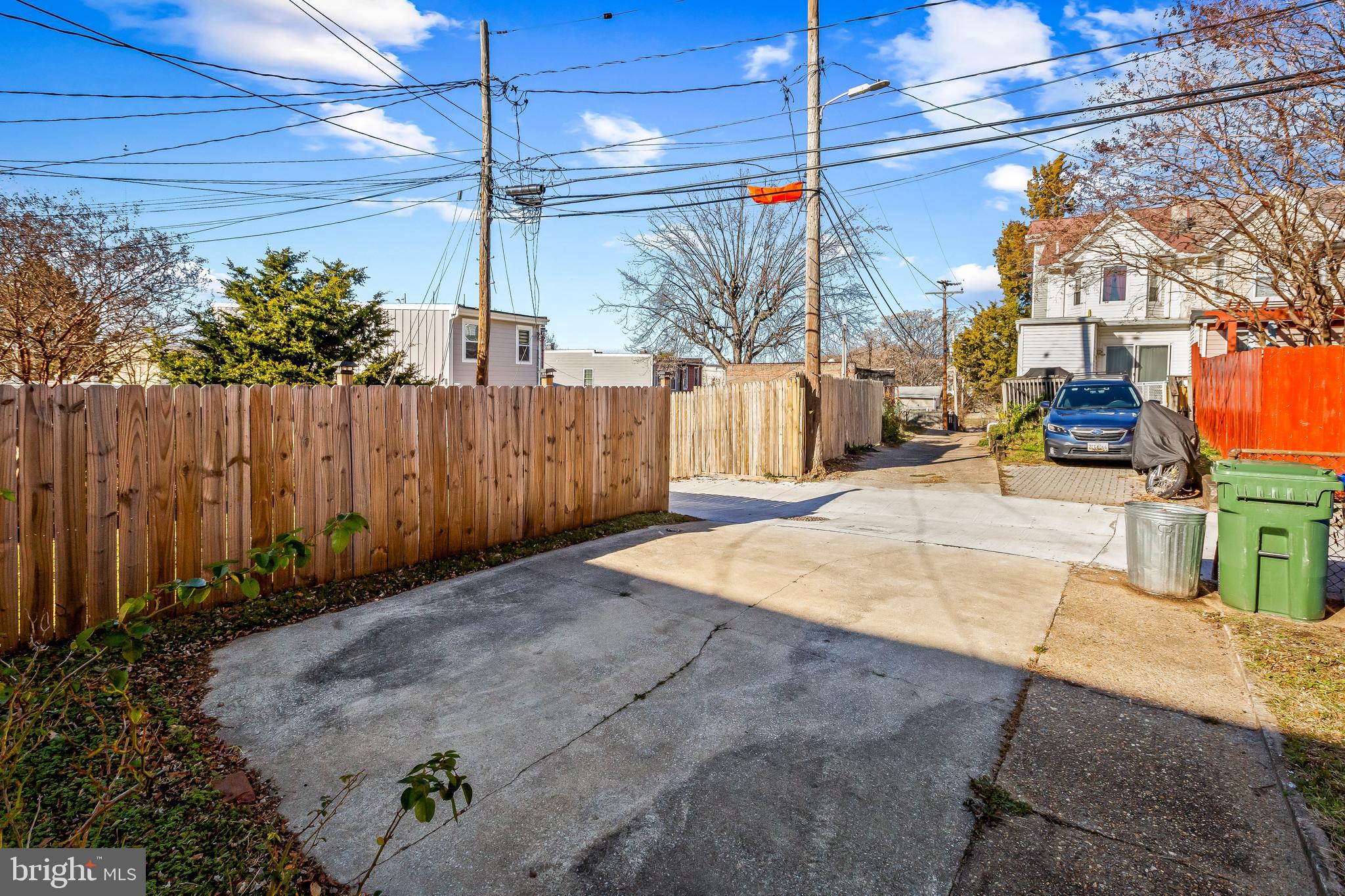HAMPDEN HISTORIC DISTRICT - Residential