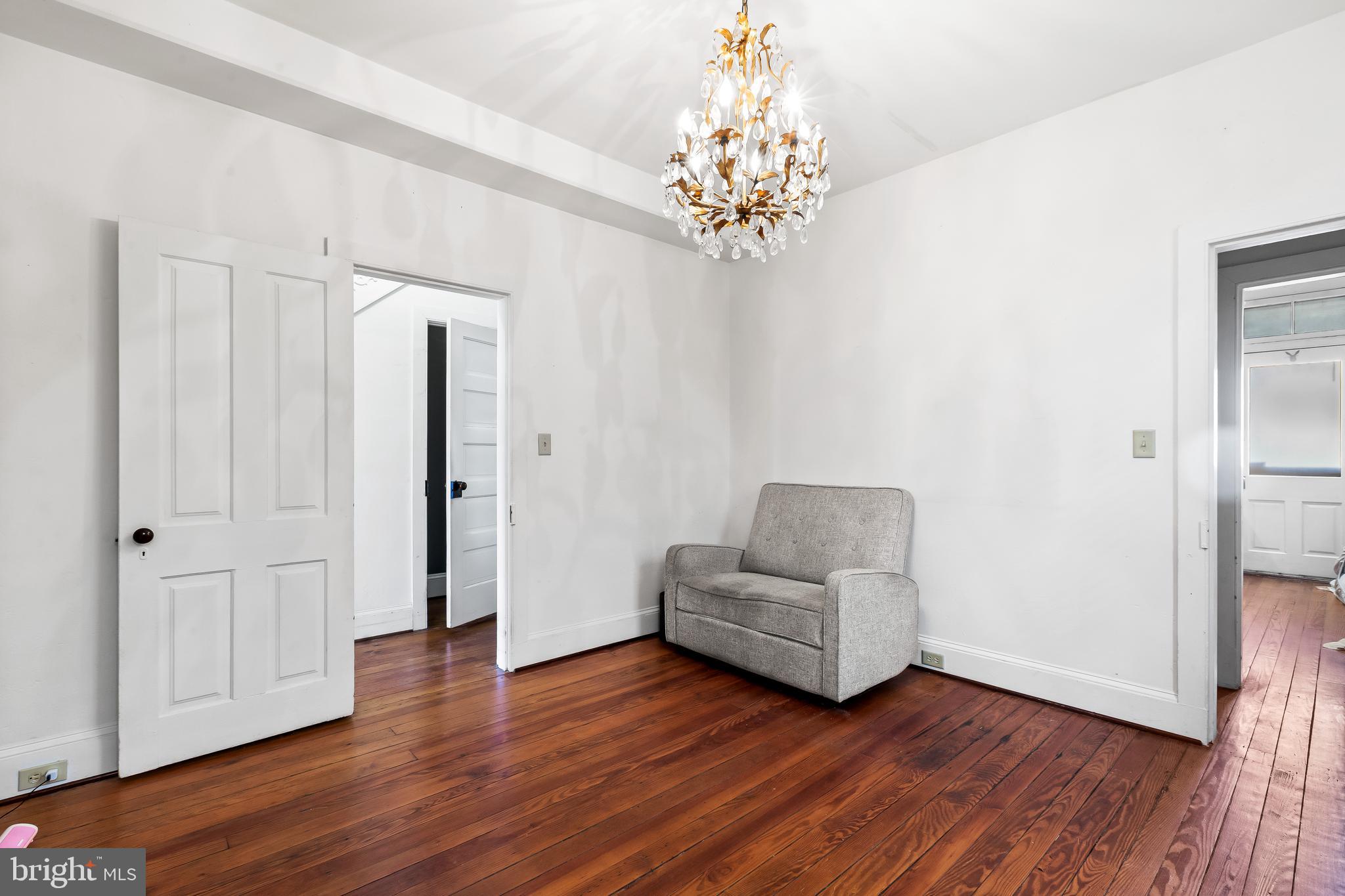 HAMPDEN HISTORIC DISTRICT - Residential