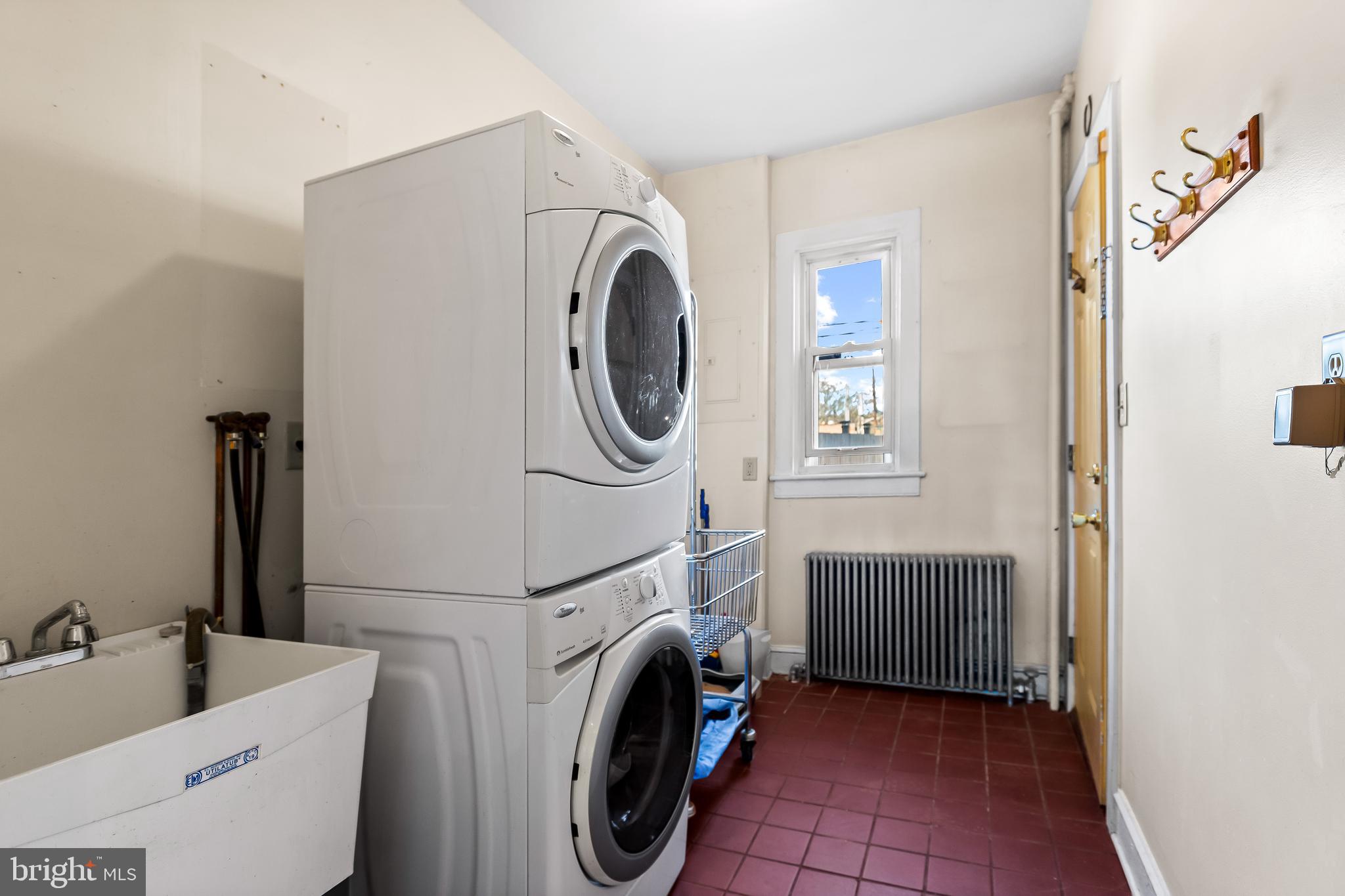 HAMPDEN HISTORIC DISTRICT - Residential