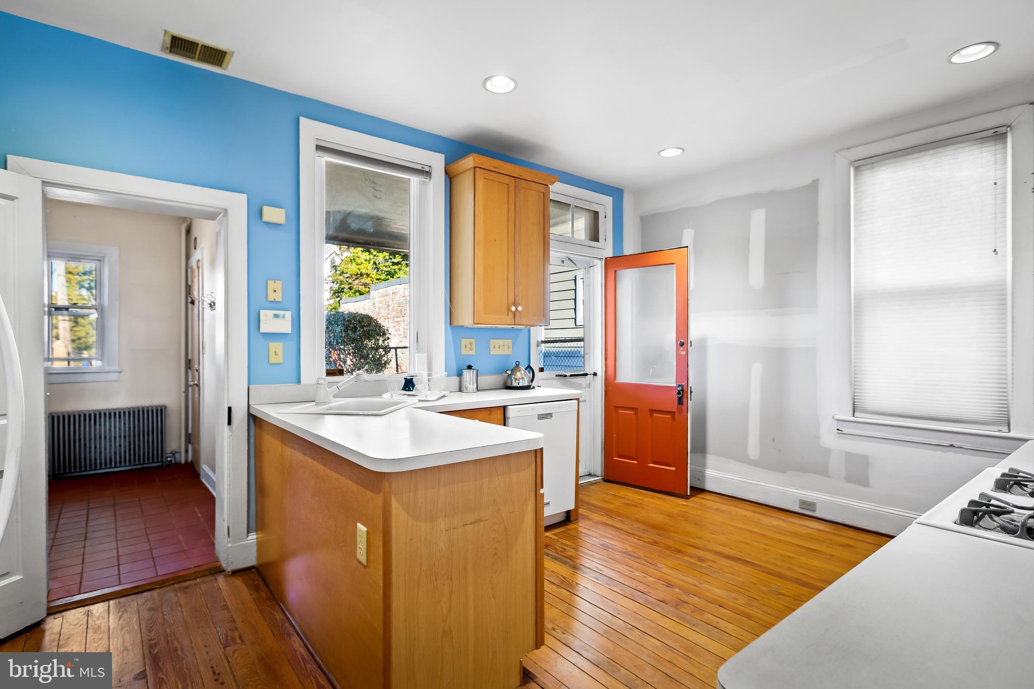 HAMPDEN HISTORIC DISTRICT - Residential