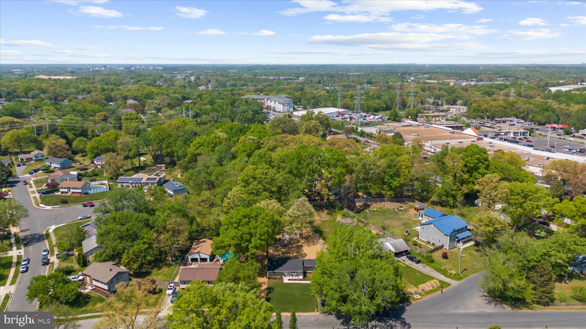 POPLAR MANOR - Residential