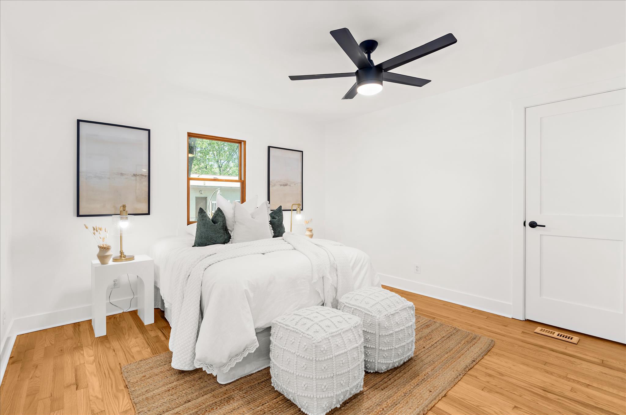 POPLAR MANOR - Residential