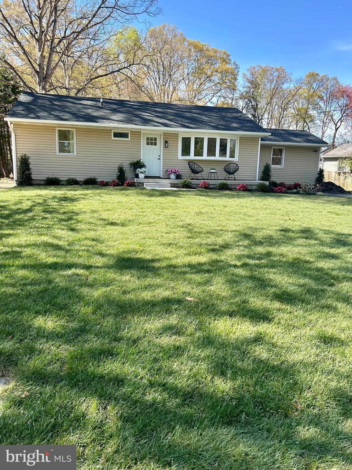 POPLAR MANOR - Residential