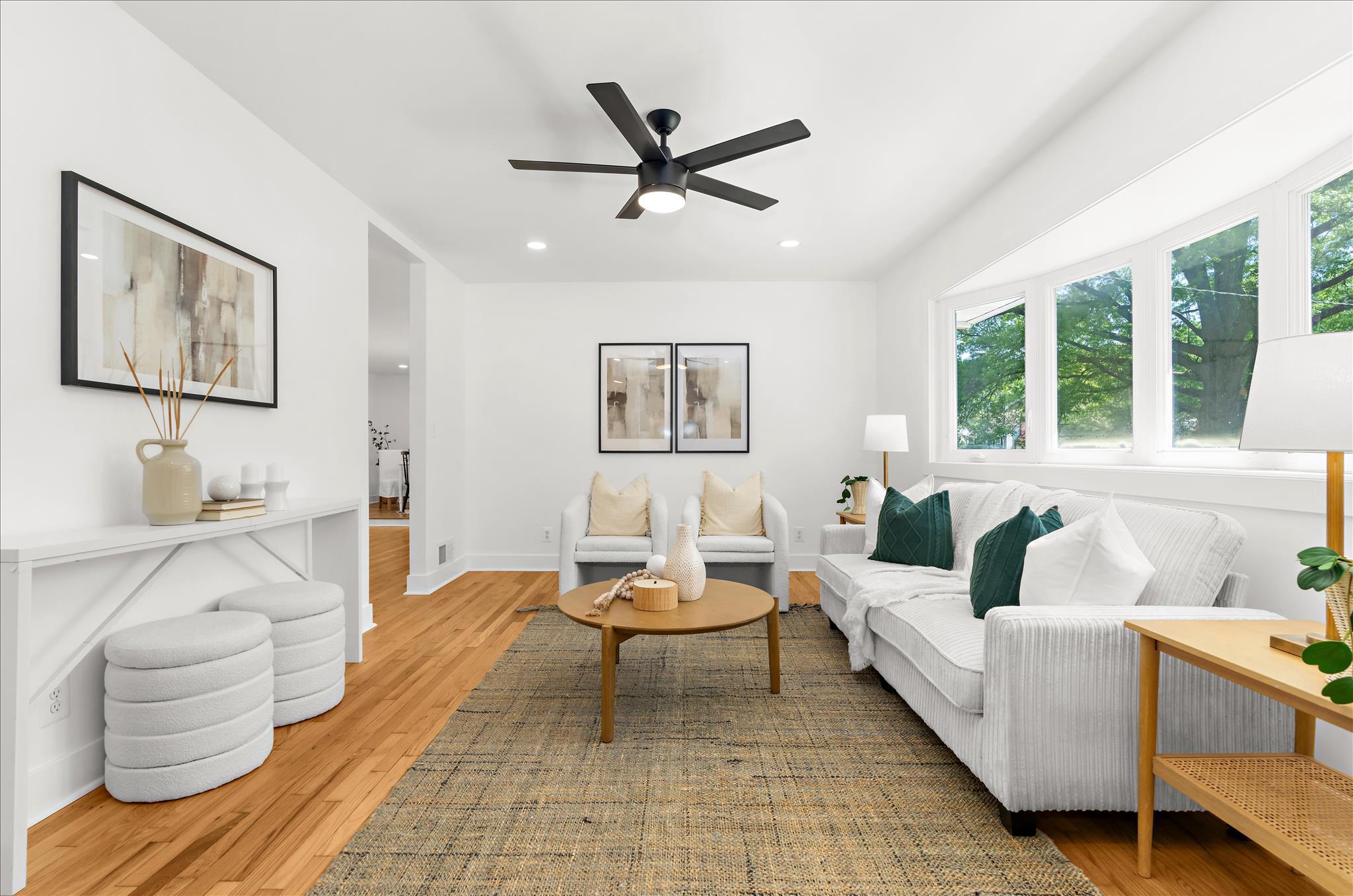 POPLAR MANOR - Residential