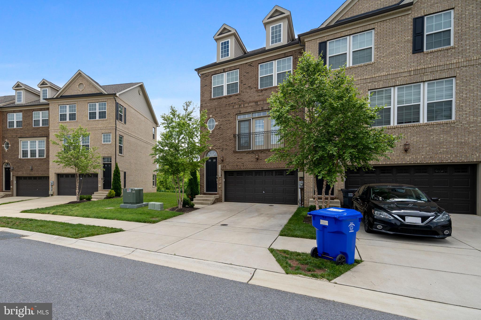 HAMILTON PARK - Residential