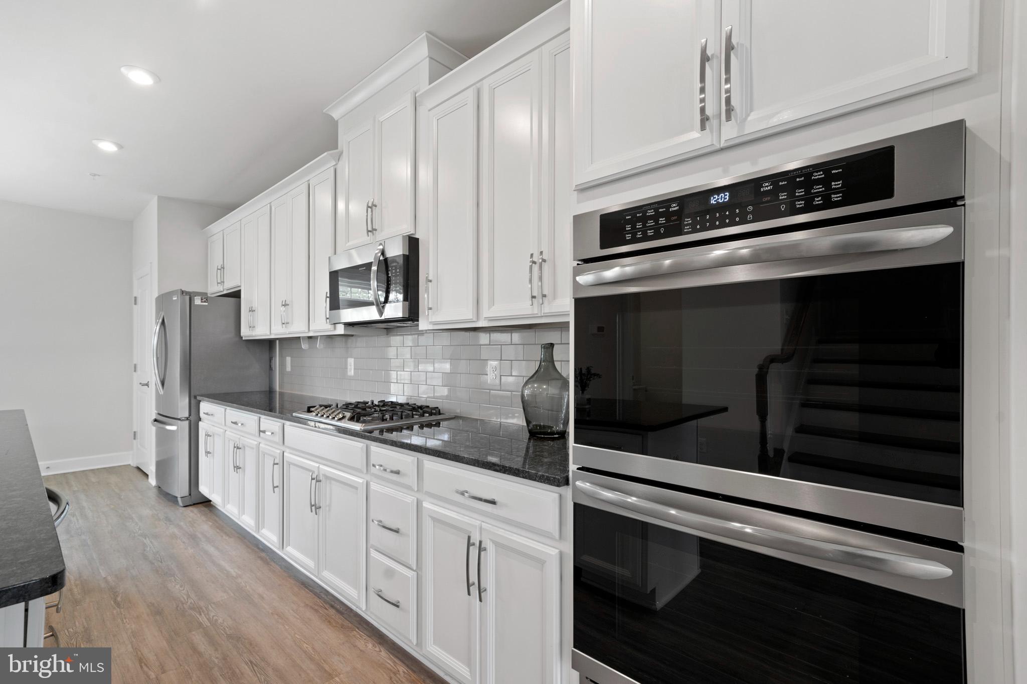 HAMILTON PARK - Residential