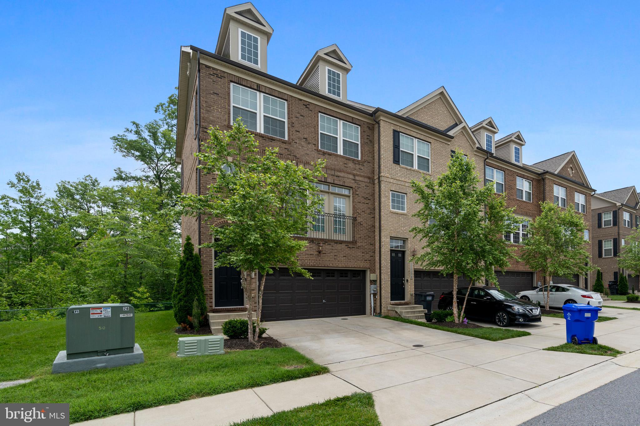 HAMILTON PARK - Residential