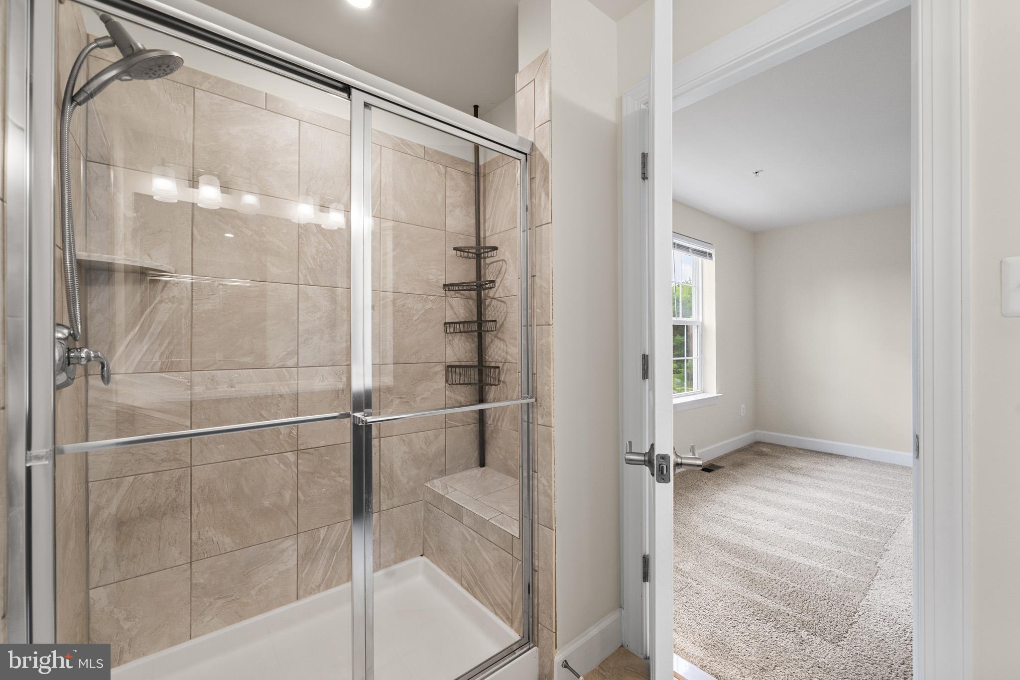 HAMILTON PARK - Residential