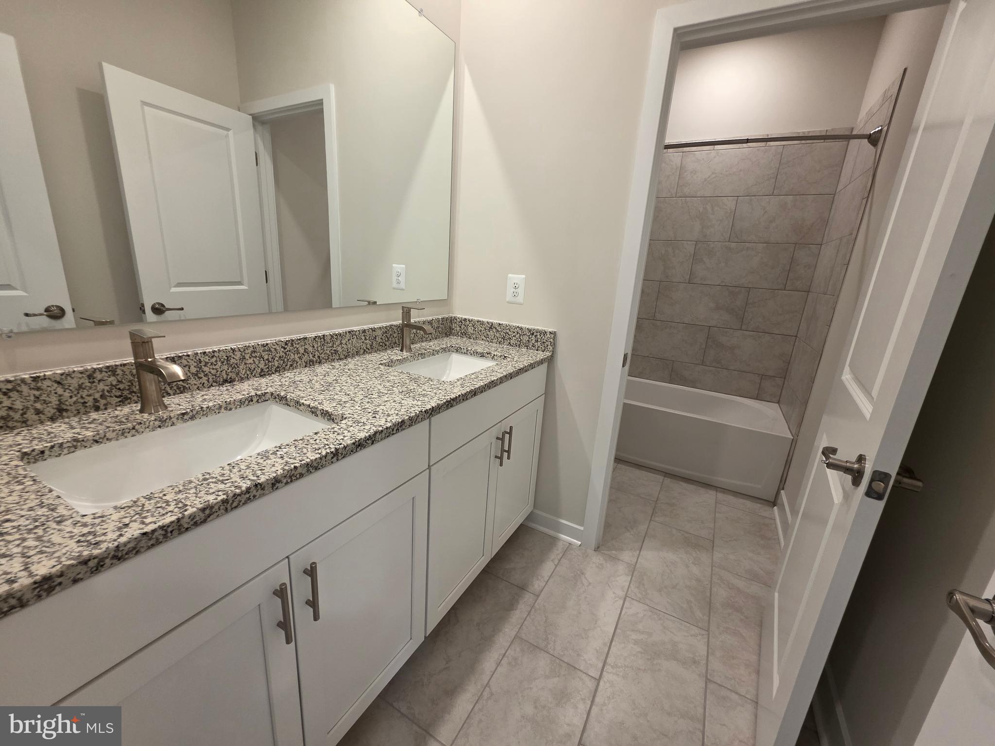 GREENLEIGH - Residential