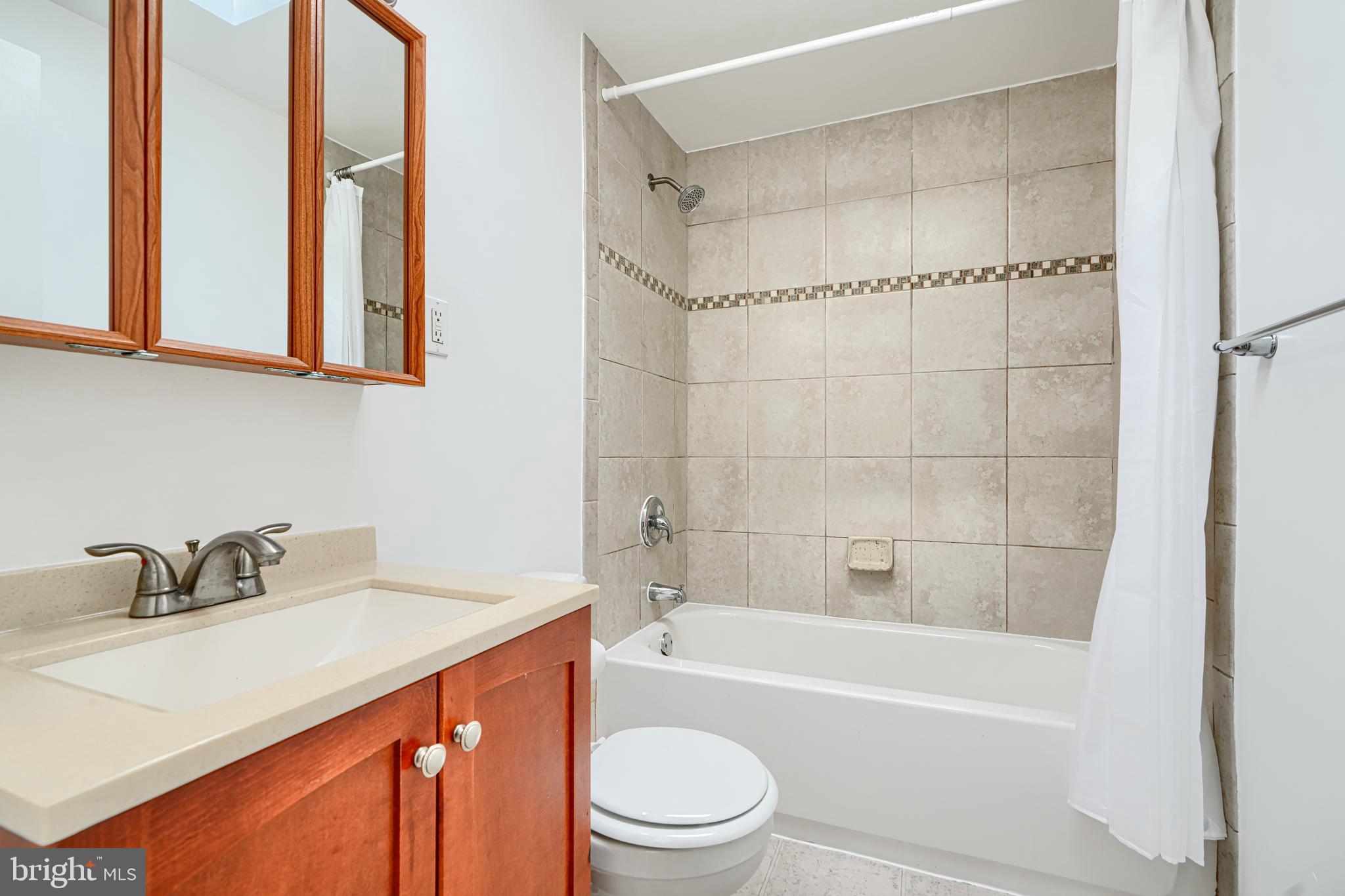 RIVERVIEW - Residential