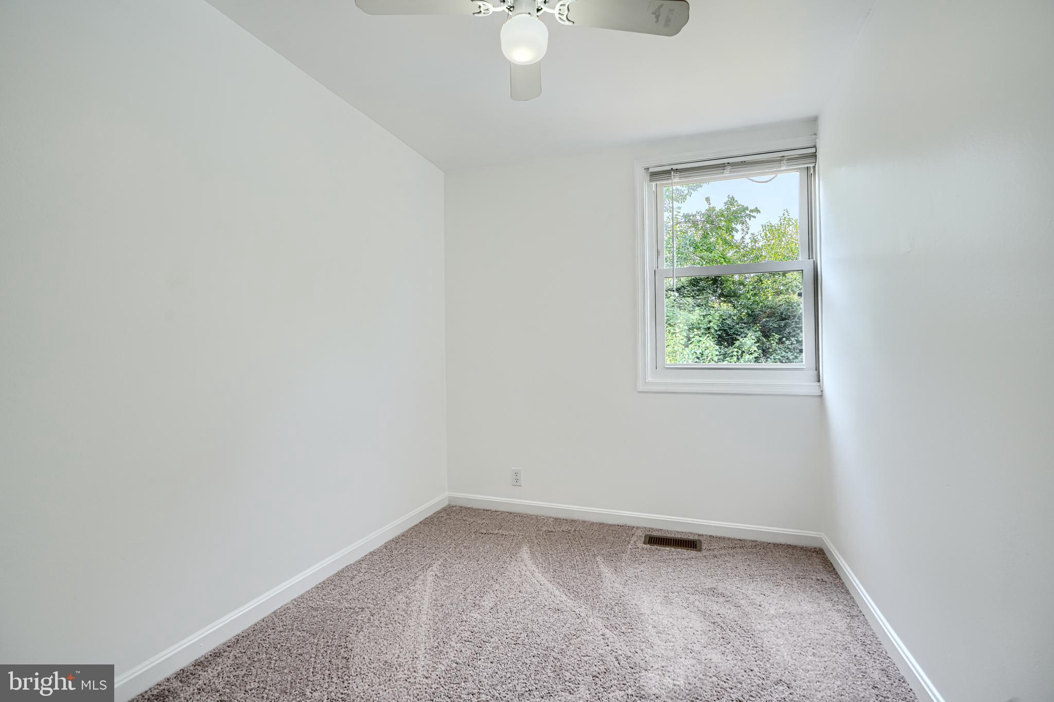 RIVERVIEW - Residential