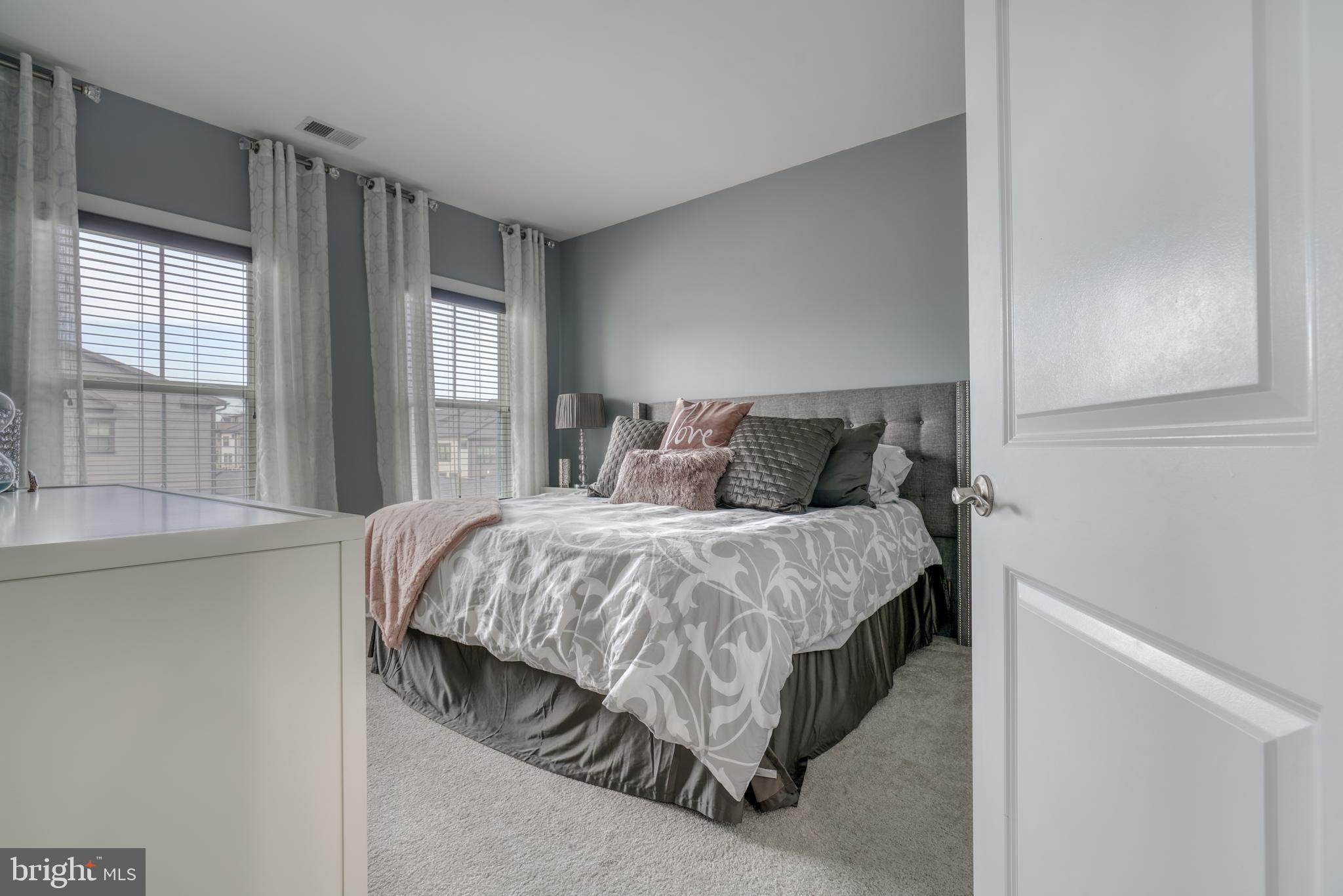 GREENLEIGH AT CROSSROADS - Residential