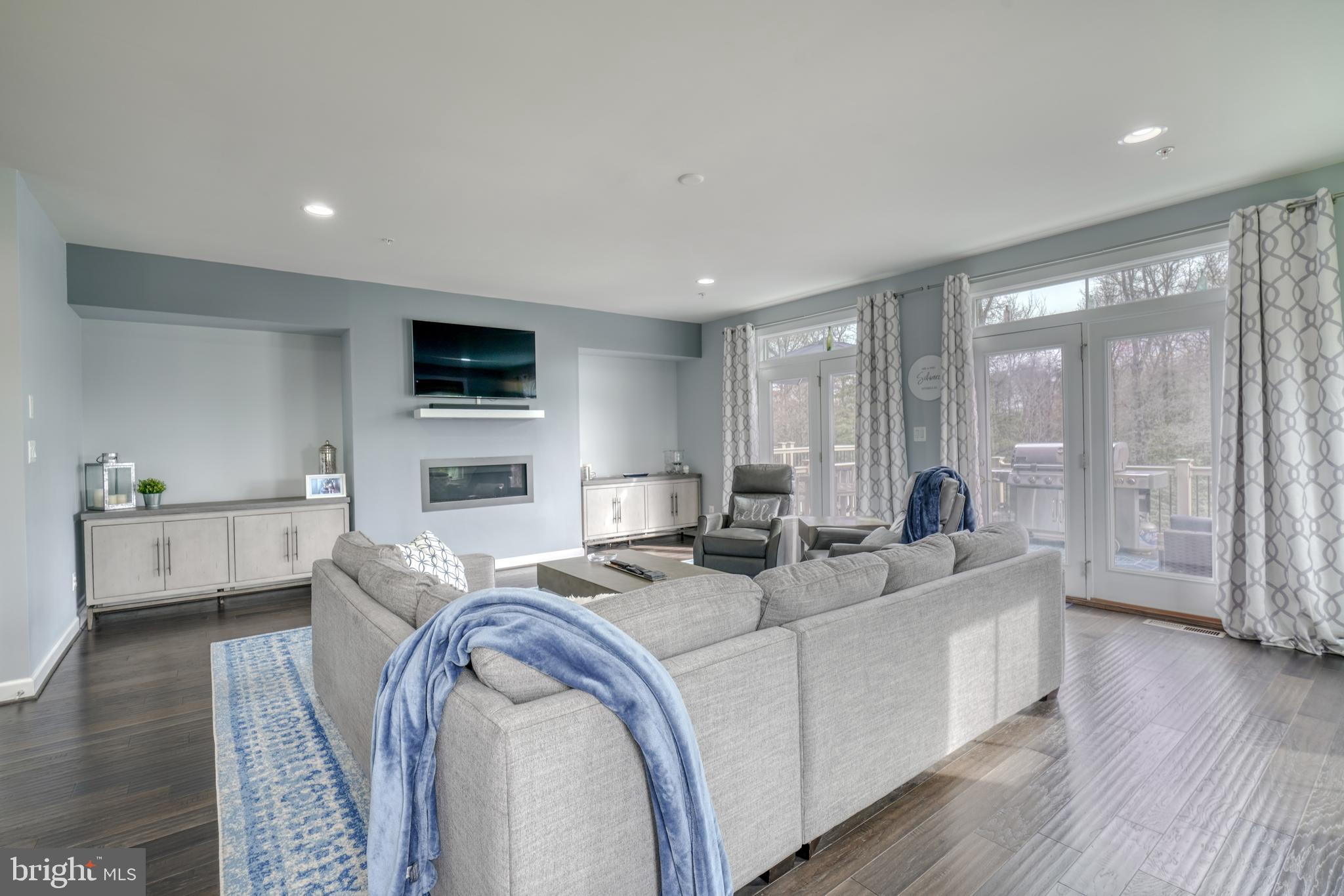 GREENLEIGH AT CROSSROADS - Residential