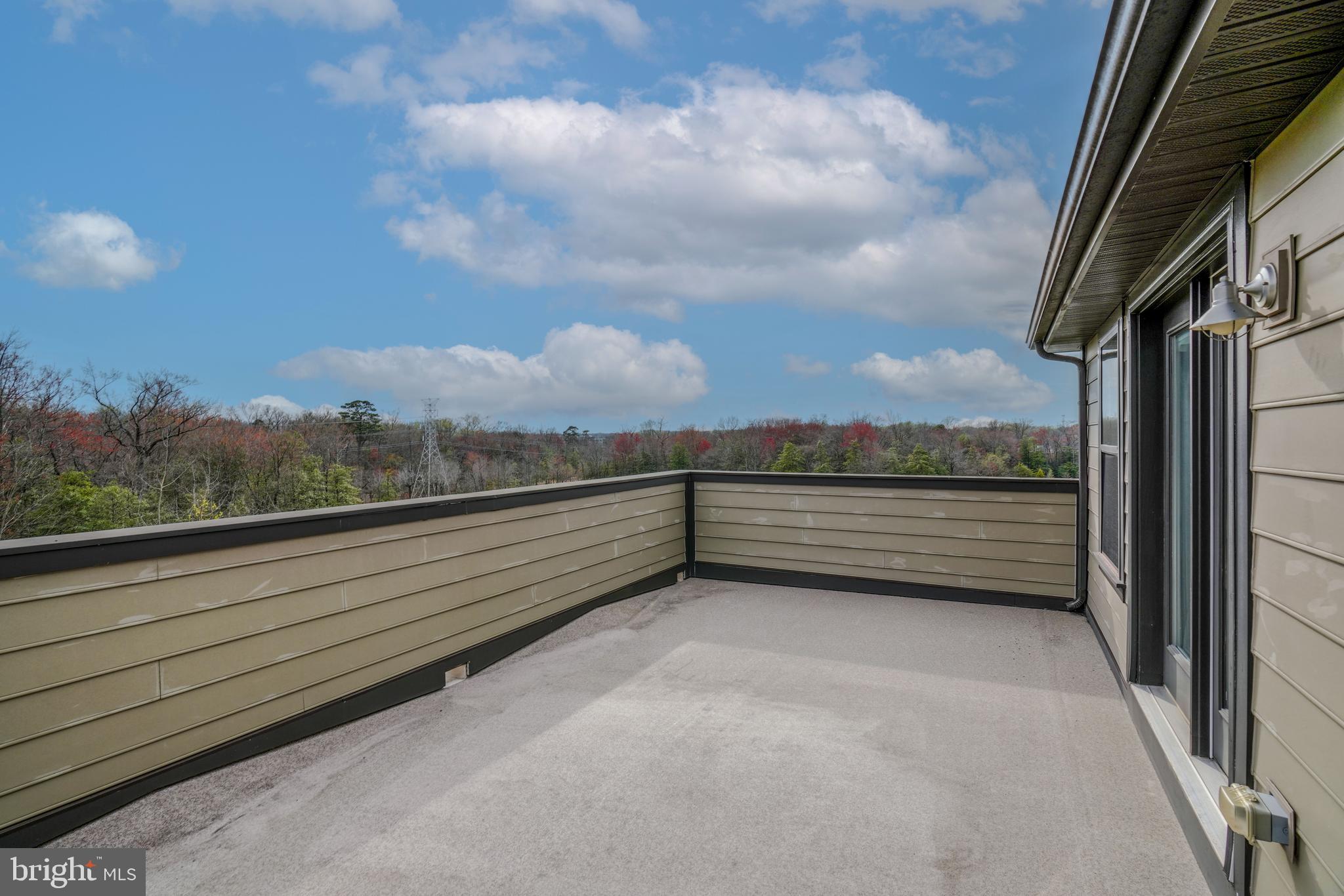 GREENLEIGH AT CROSSROADS - Residential