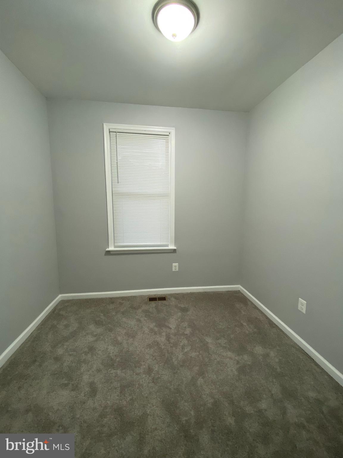 LAURAVILLE HISTORIC DISTRICT - Residential