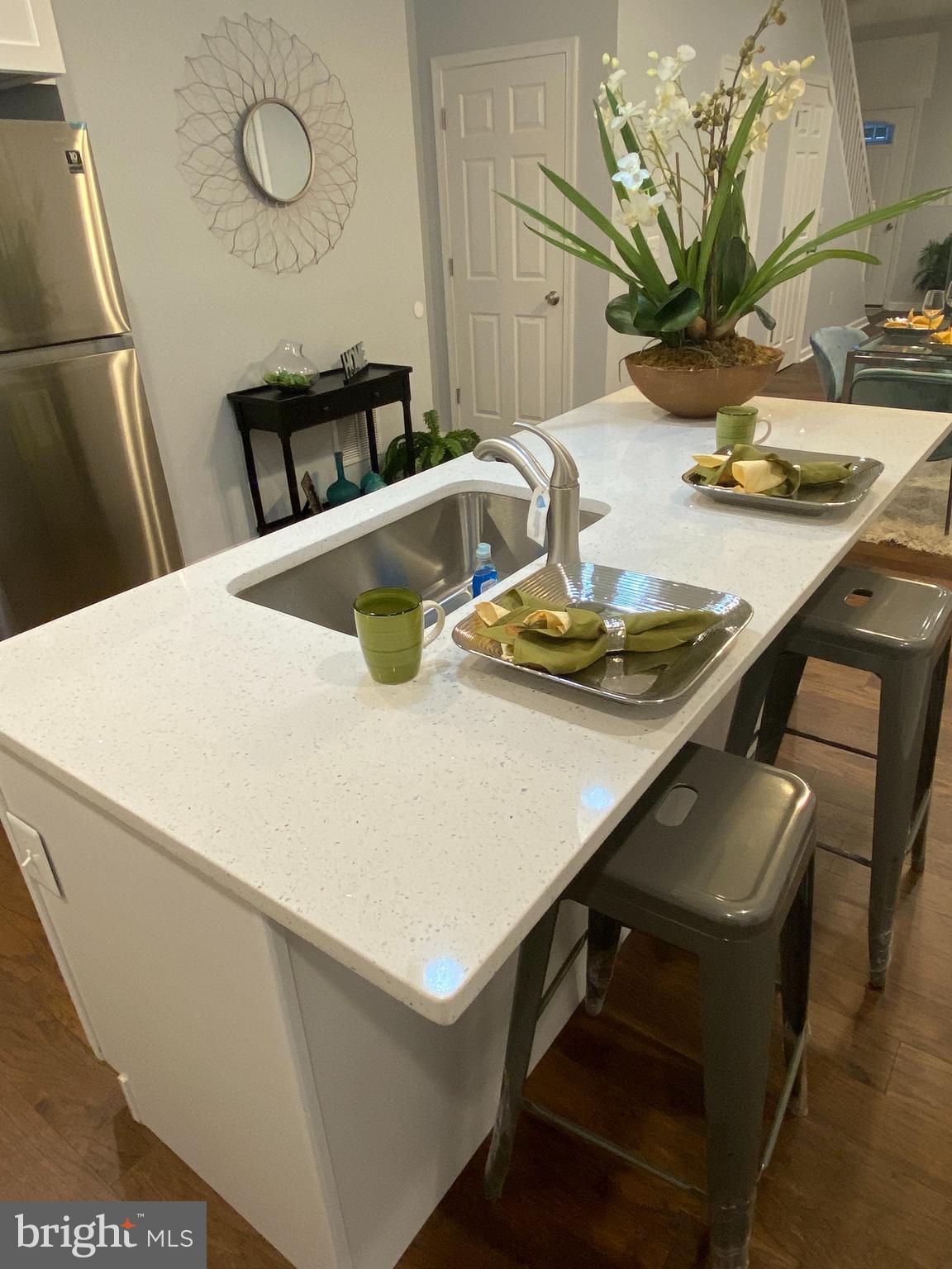 LAURAVILLE HISTORIC DISTRICT - Residential