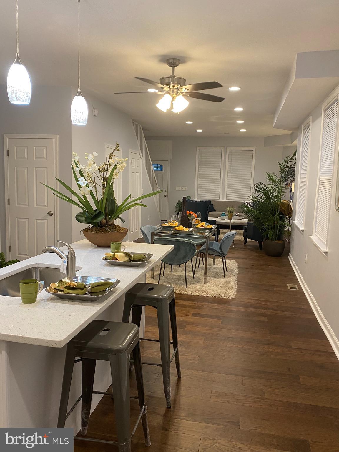 LAURAVILLE HISTORIC DISTRICT - Residential