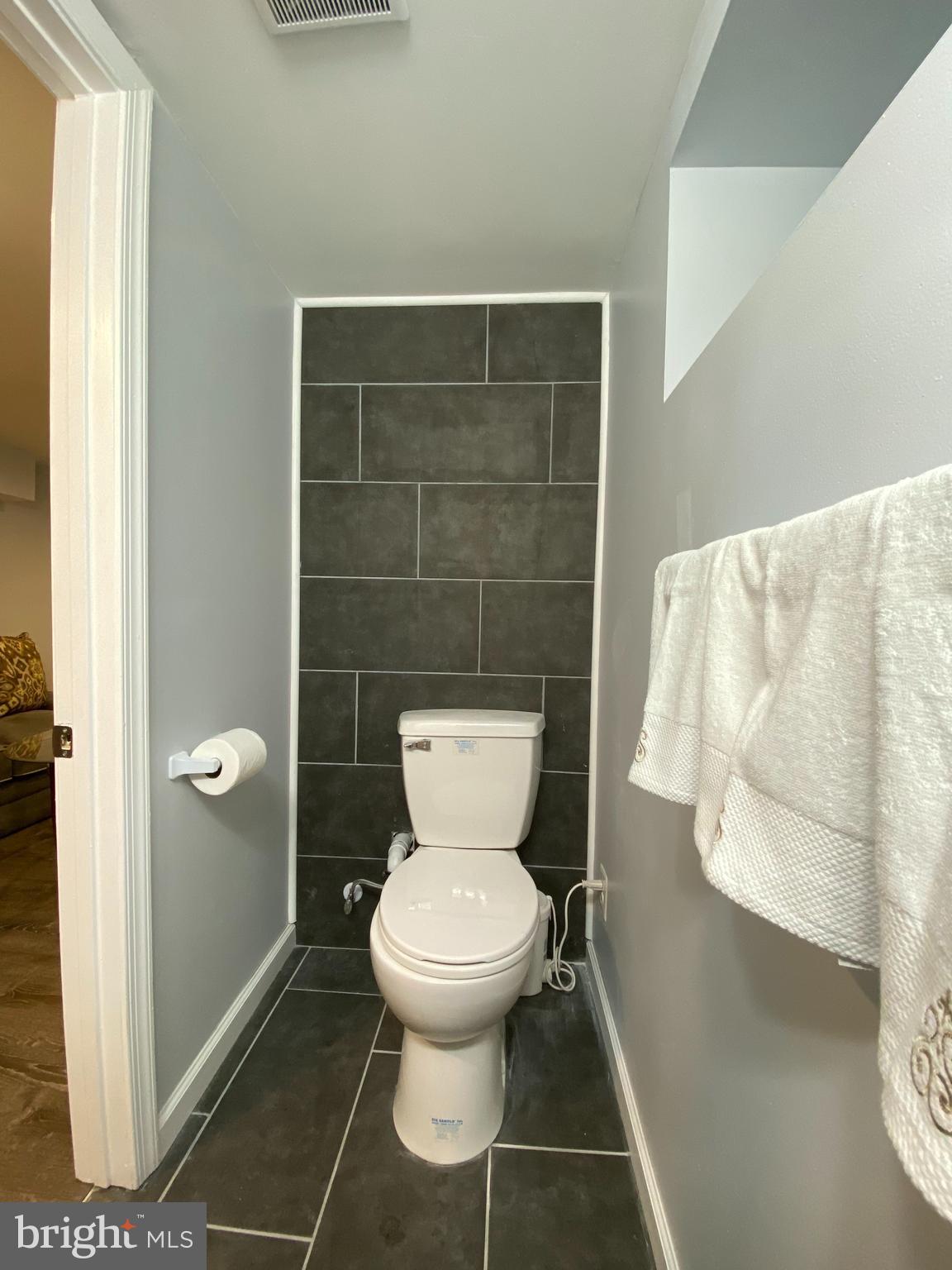 LAURAVILLE HISTORIC DISTRICT - Residential