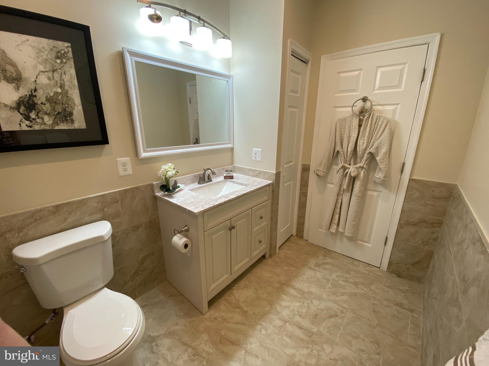 LAURAVILLE HISTORIC DISTRICT - Residential