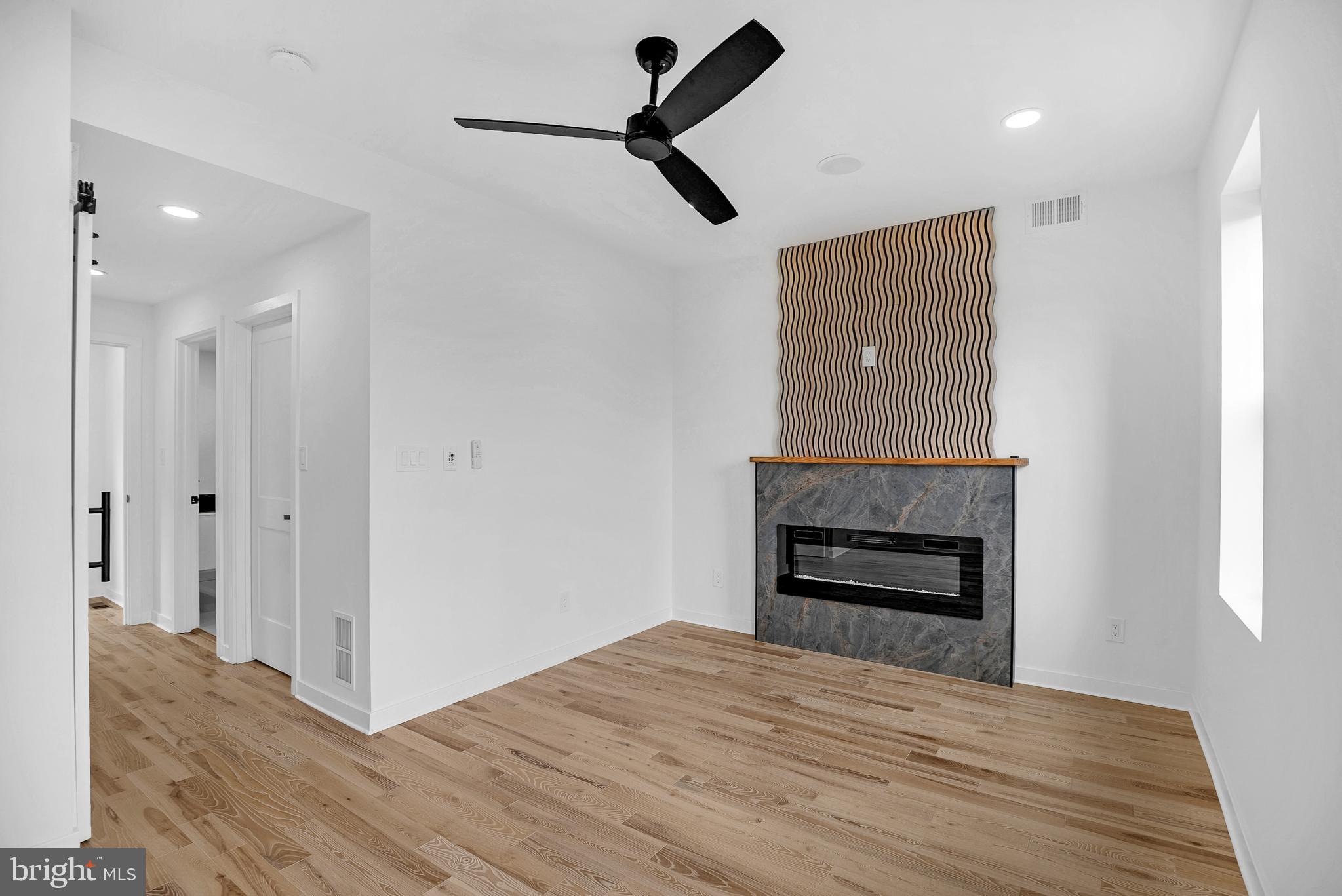 ART MUSEUM AREA - Residential
