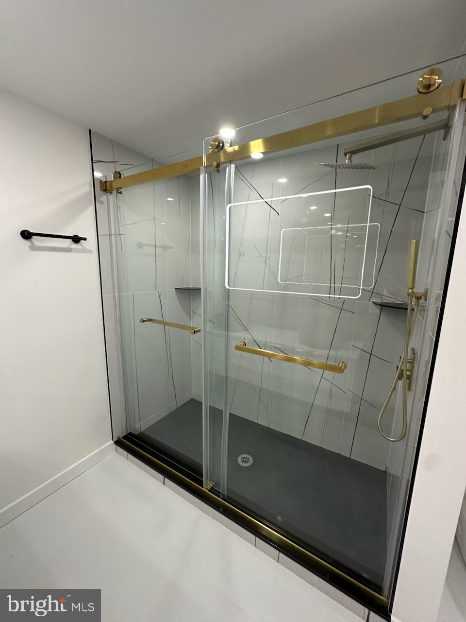 ART MUSEUM AREA - Residential