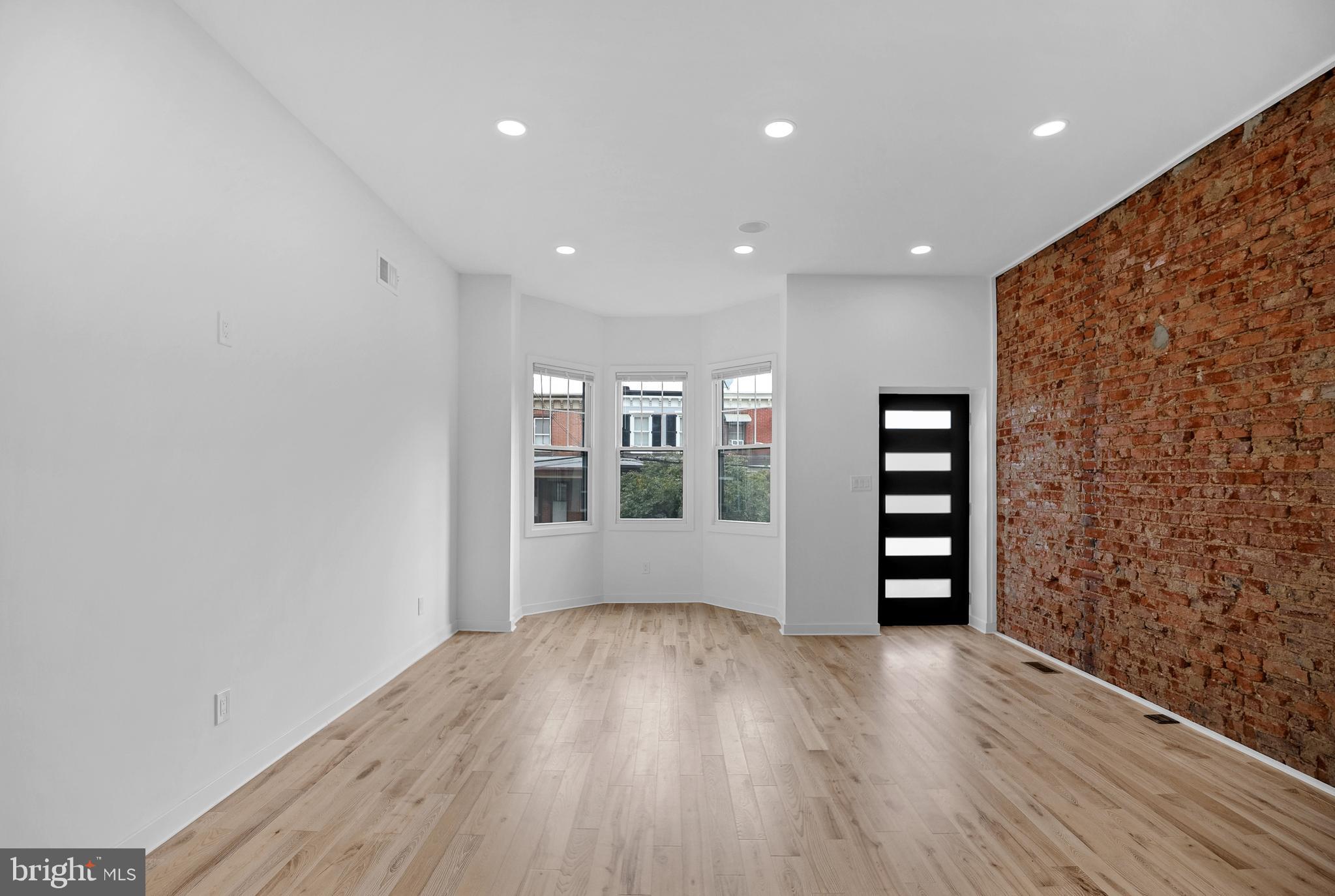 ART MUSEUM AREA - Residential
