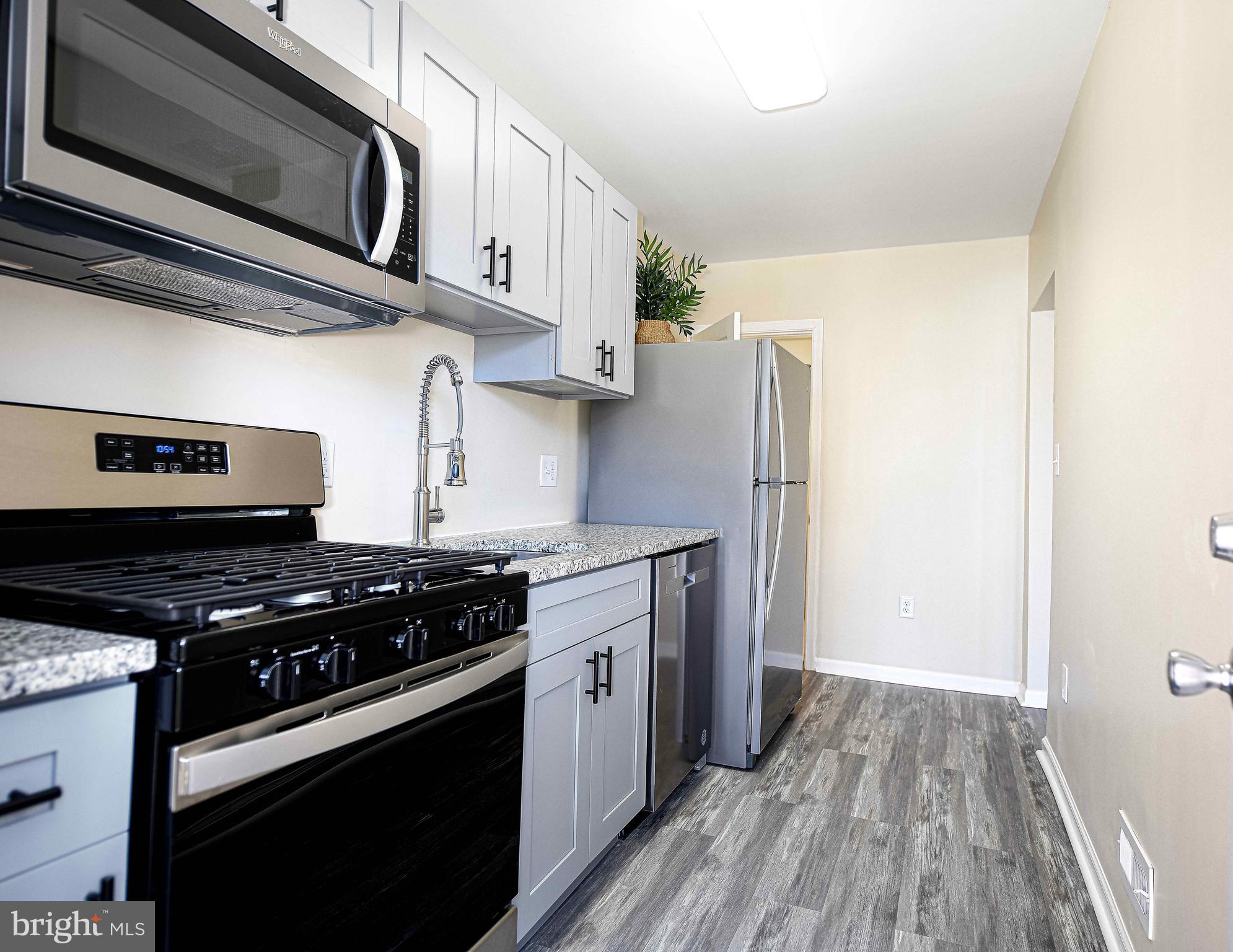 PIMLICO - Residential