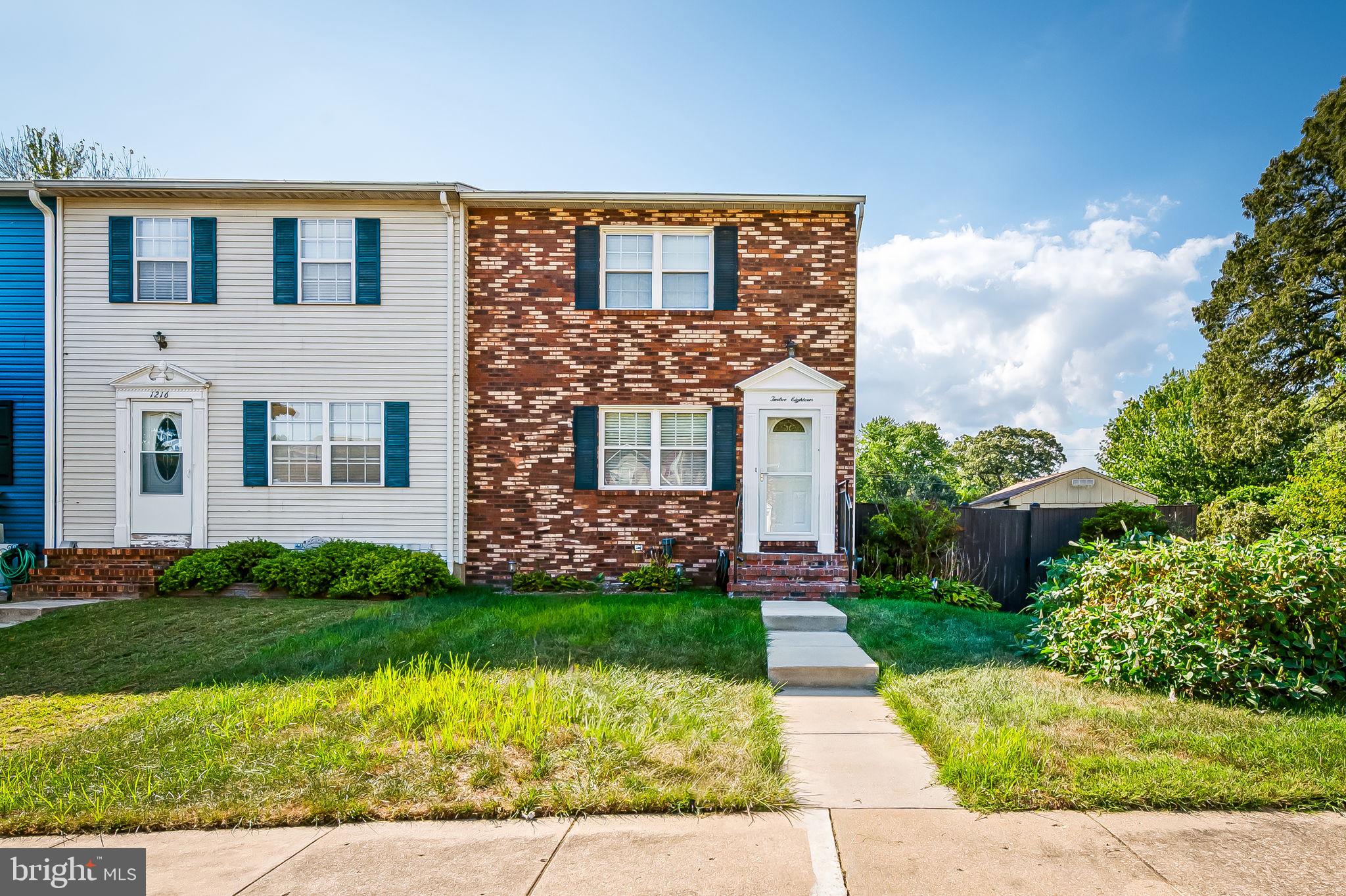 Welcome to your dream home! This charming 3-bedroom, 2.5-bathroom end-of-group townhouse offers the perfect blend of comfort and modern living. Nestled in a serene neighborhood, the property boasts an extra-large fenced rear yard, perfect for outdoor enthusiasts. Enjoy endless summer fun with your own private pool and relax in the hot tub after a long day. The yard also features a convenient storage shed for all your tools and equipment. Lastly, you'll love the large covered trex deck great for summertime cookouts and entertaining.
Step inside to discover beautiful new flooring that flows throughout the home. The updated kitchen is a chef's delight, featuring modern appliances and ample counter space for meal preparation. The main level offers a convenient half bath for guests.
The updated bathrooms provide a excellent environment for relaxation and comfort. The tiled walkout basement adds additional living space, perfect for a home office, gym, or entertainment area. Parking is a breeze with two assigned spots right in front of your home.
Don't miss the opportunity to make this house your home. Schedule a tour today and experience the perfect blend of style, comfort, and convenience.