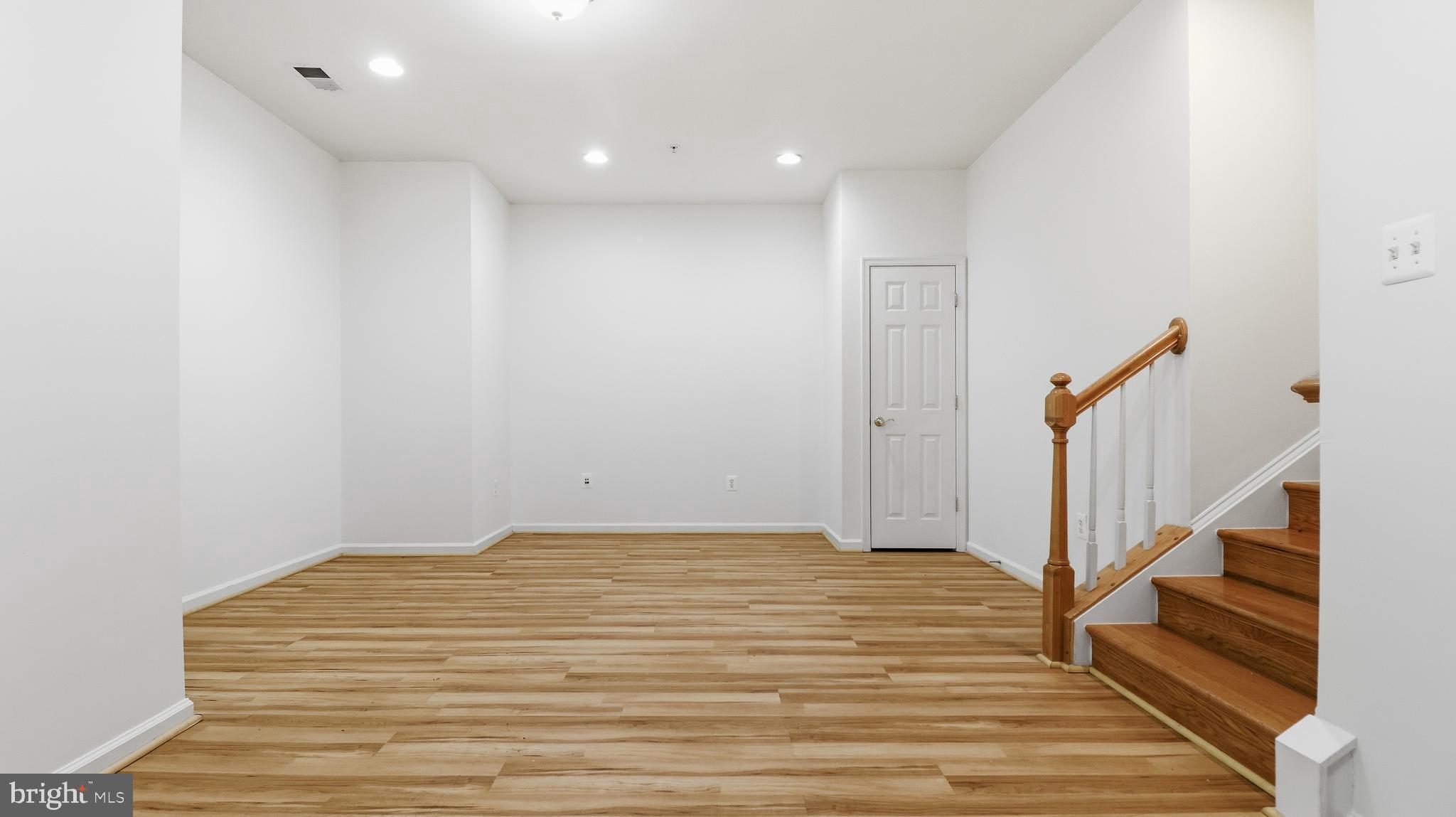 KING FARM IRVINGTON - Residential Lease